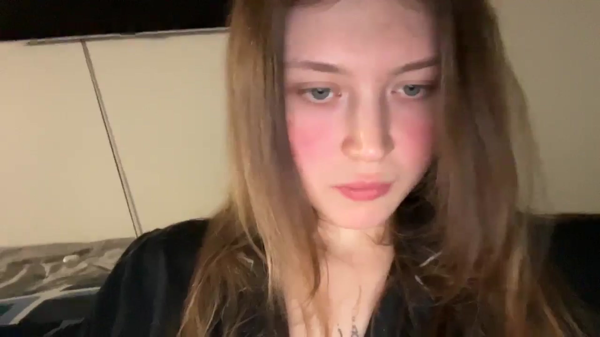 Gallery image thumbnail from BuckwheatLady's myfreecams stream on, 01/23/2026, 22:03 image 12 of 20