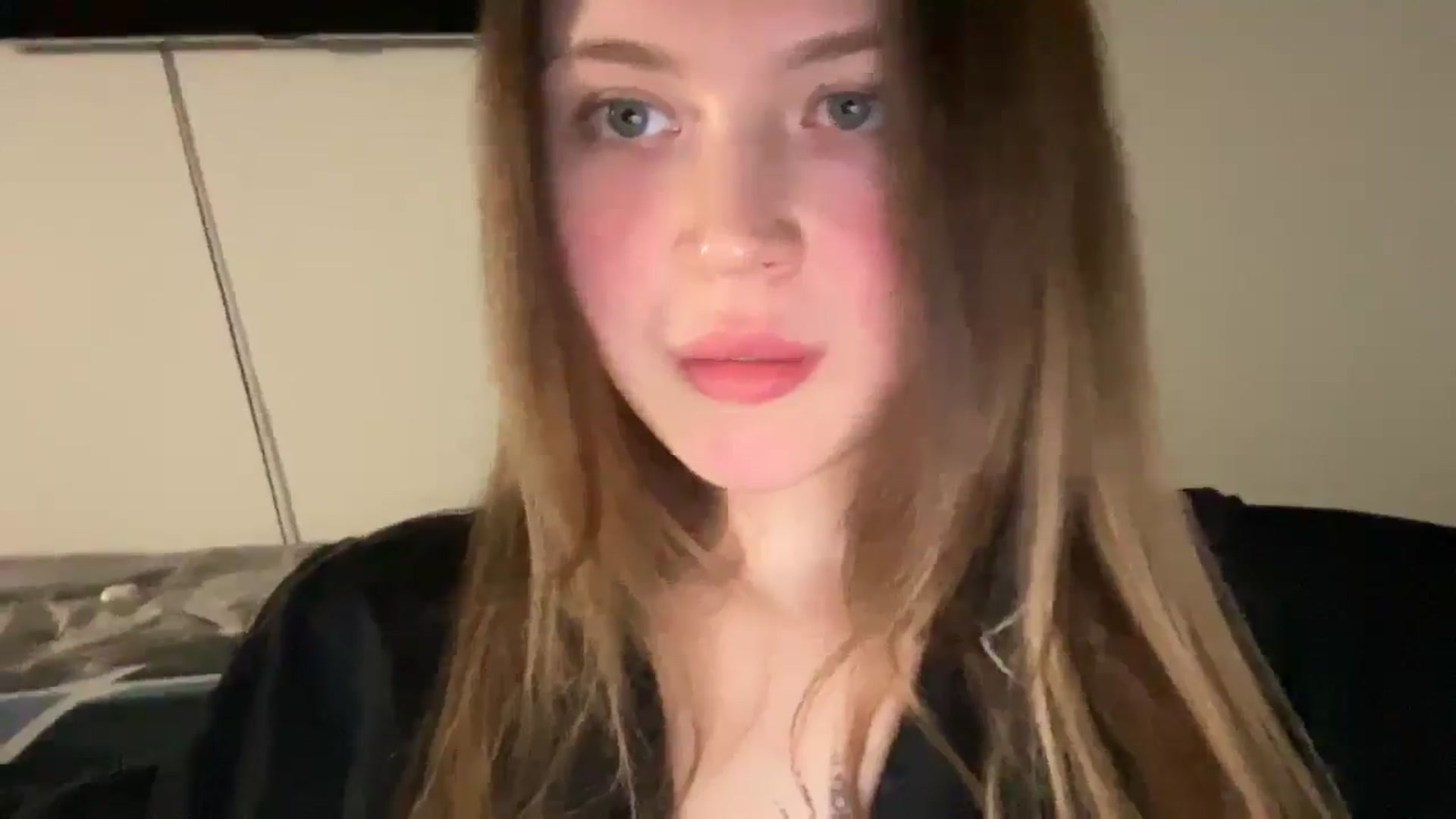 Gallery image thumbnail from BuckwheatLady's myfreecams stream on, 01/23/2026, 22:03 image 10 of 20