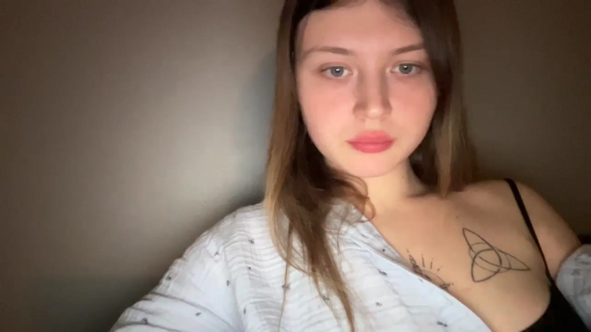 Gallery image thumbnail from BuckwheatLady's myfreecams stream on, 01/25/2026, 17:33 image 16 of 20