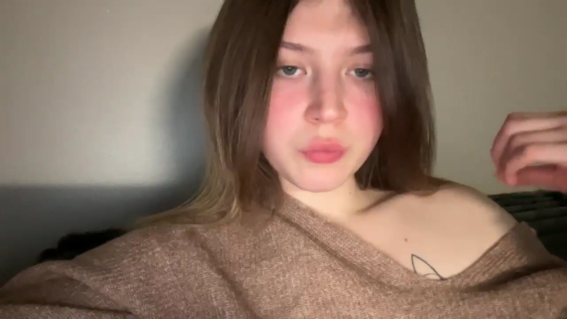 Gallery image thumbnail from BuckwheatLady's myfreecams stream on, 01/27/2026, 18:17 image 8 of 20