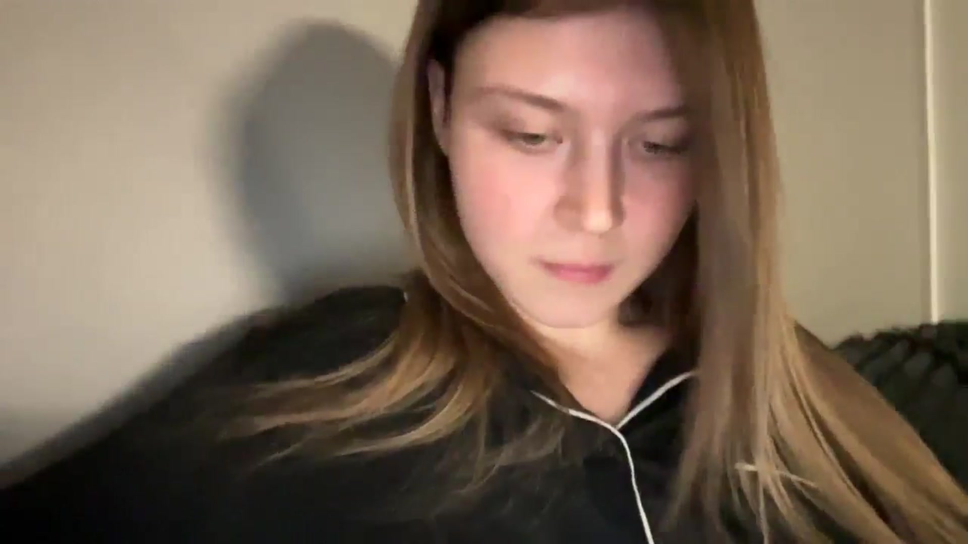Gallery image thumbnail from BuckwheatLady's myfreecams stream on, 01/28/2026, 22:45 image 11 of 20