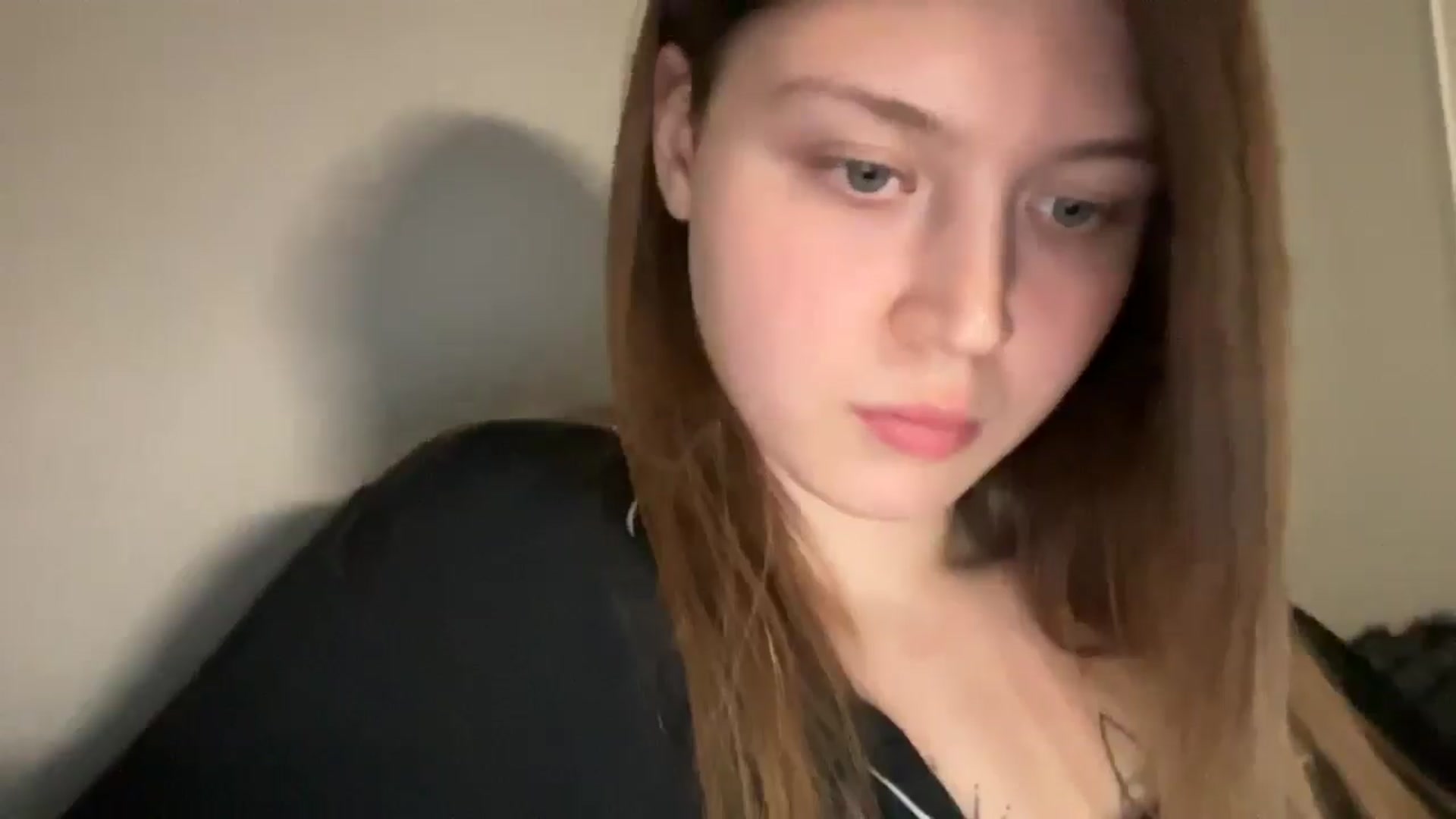 Gallery image thumbnail from BuckwheatLady's myfreecams stream on, 01/28/2026, 22:45 image 18 of 20