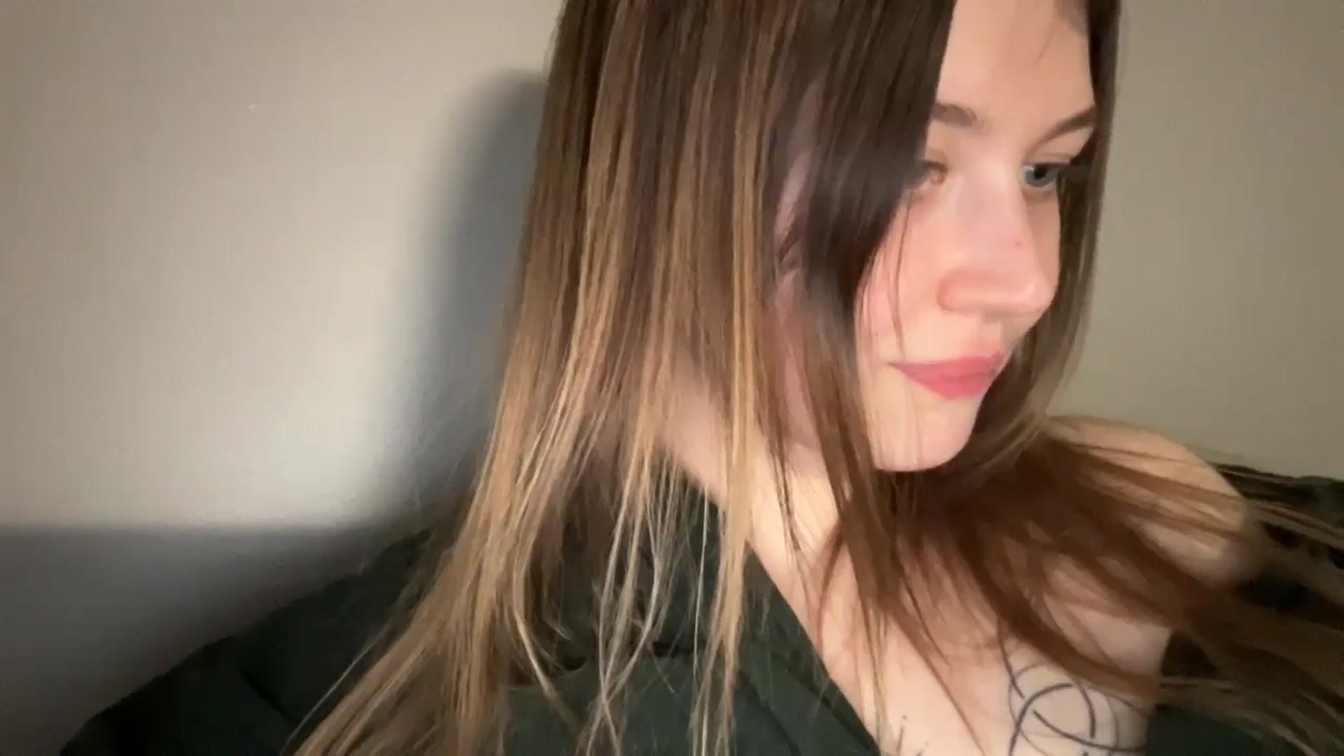 Gallery image thumbnail from BuckwheatLady's myfreecams stream on, 01/29/2026, 18:26 image 8 of 20