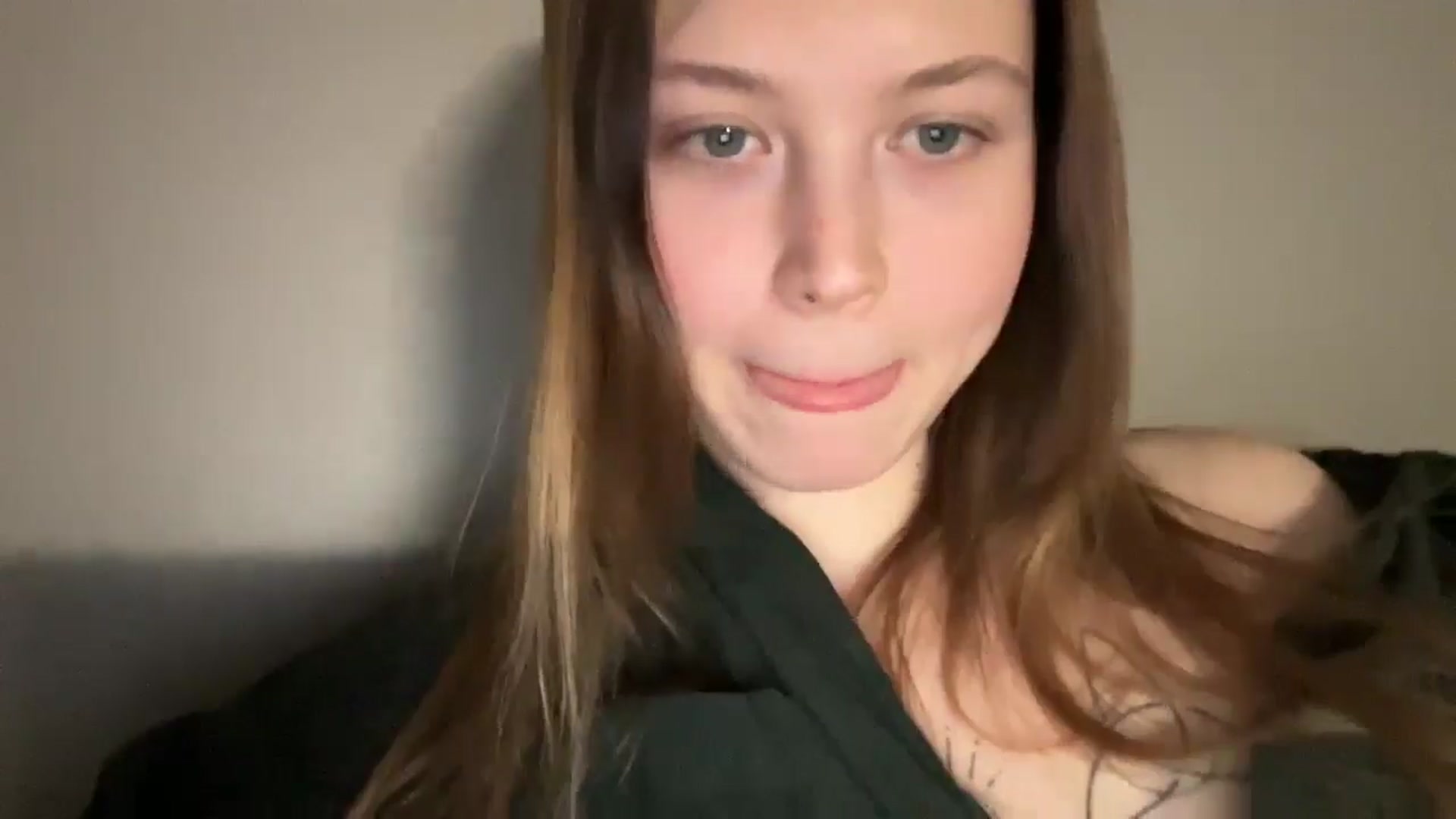 Gallery image thumbnail from BuckwheatLady's myfreecams stream on, 01/29/2026, 18:26 image 11 of 20