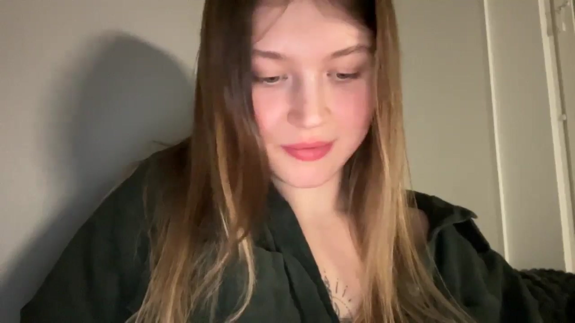 Gallery image thumbnail from BuckwheatLady's myfreecams stream on, 01/29/2026, 19:38 image 10 of 20