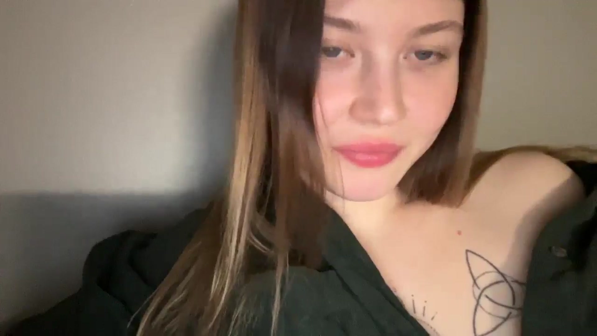 Gallery image thumbnail from BuckwheatLady's myfreecams stream on, 01/29/2026, 19:38 image 3 of 20