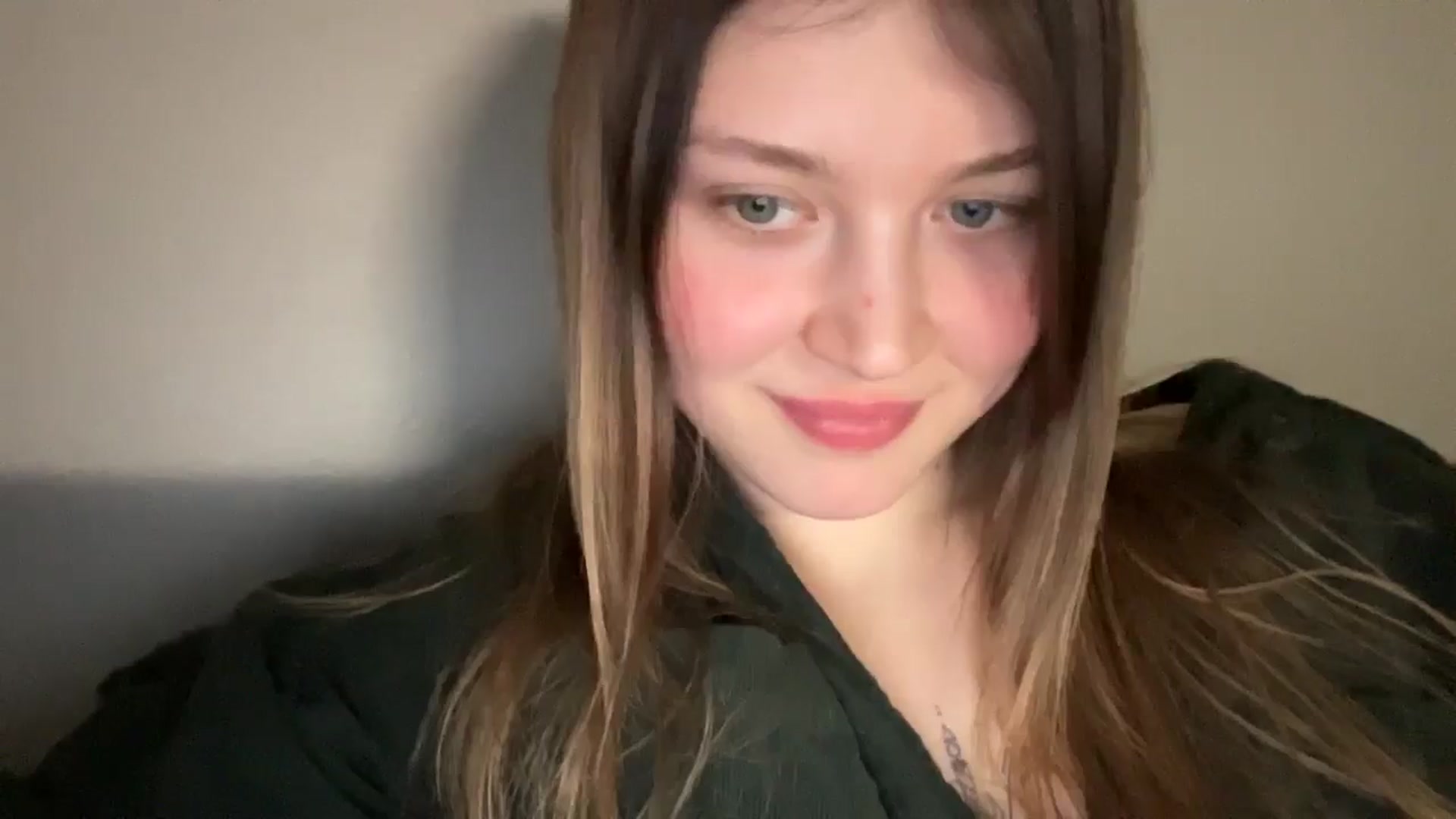 Gallery image thumbnail from BuckwheatLady's myfreecams stream on, 01/29/2026, 19:38 image 17 of 20