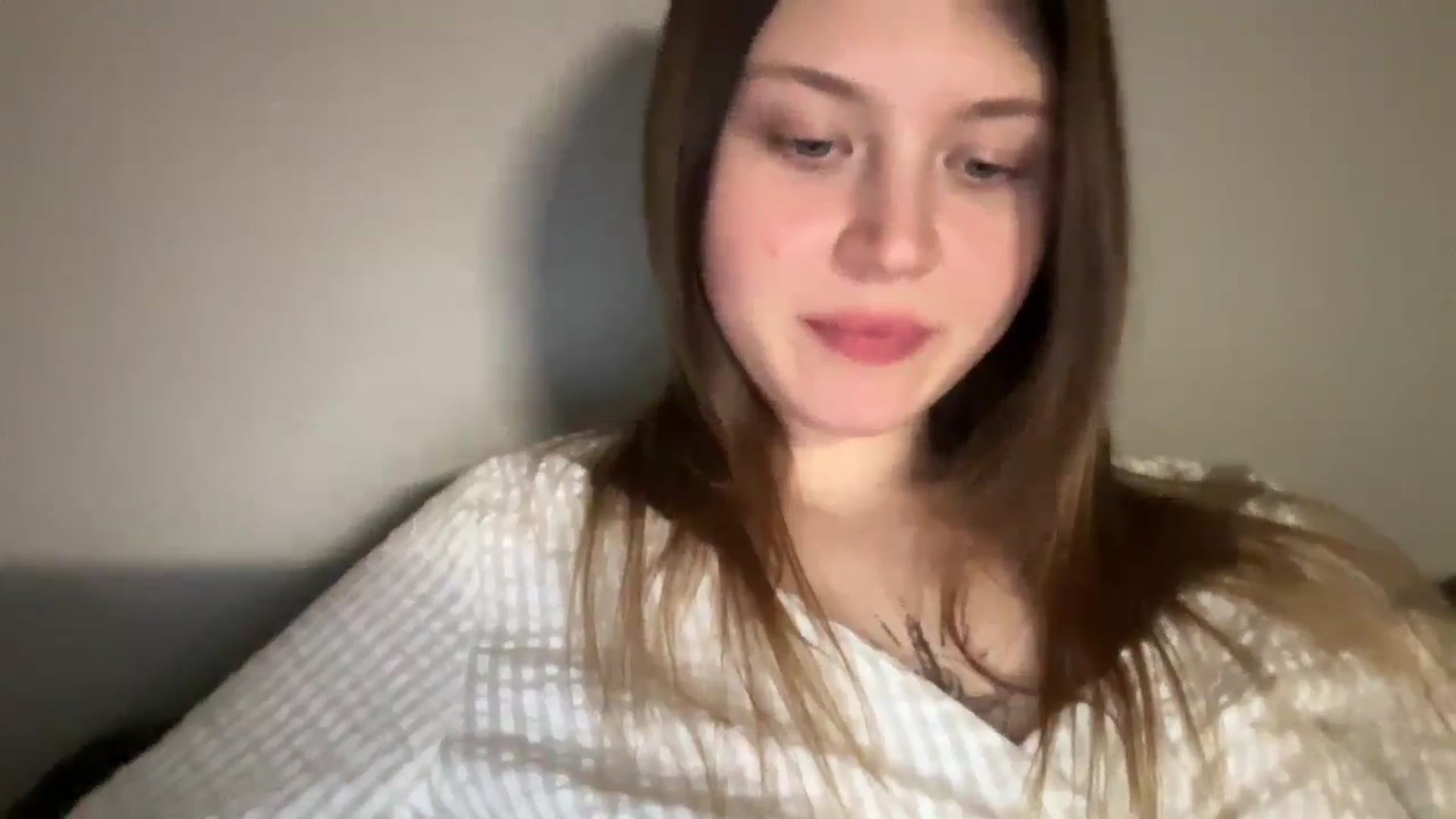 Gallery image thumbnail from BuckwheatLady's myfreecams stream on, 02/01/2026, 18:20 image 15 of 20