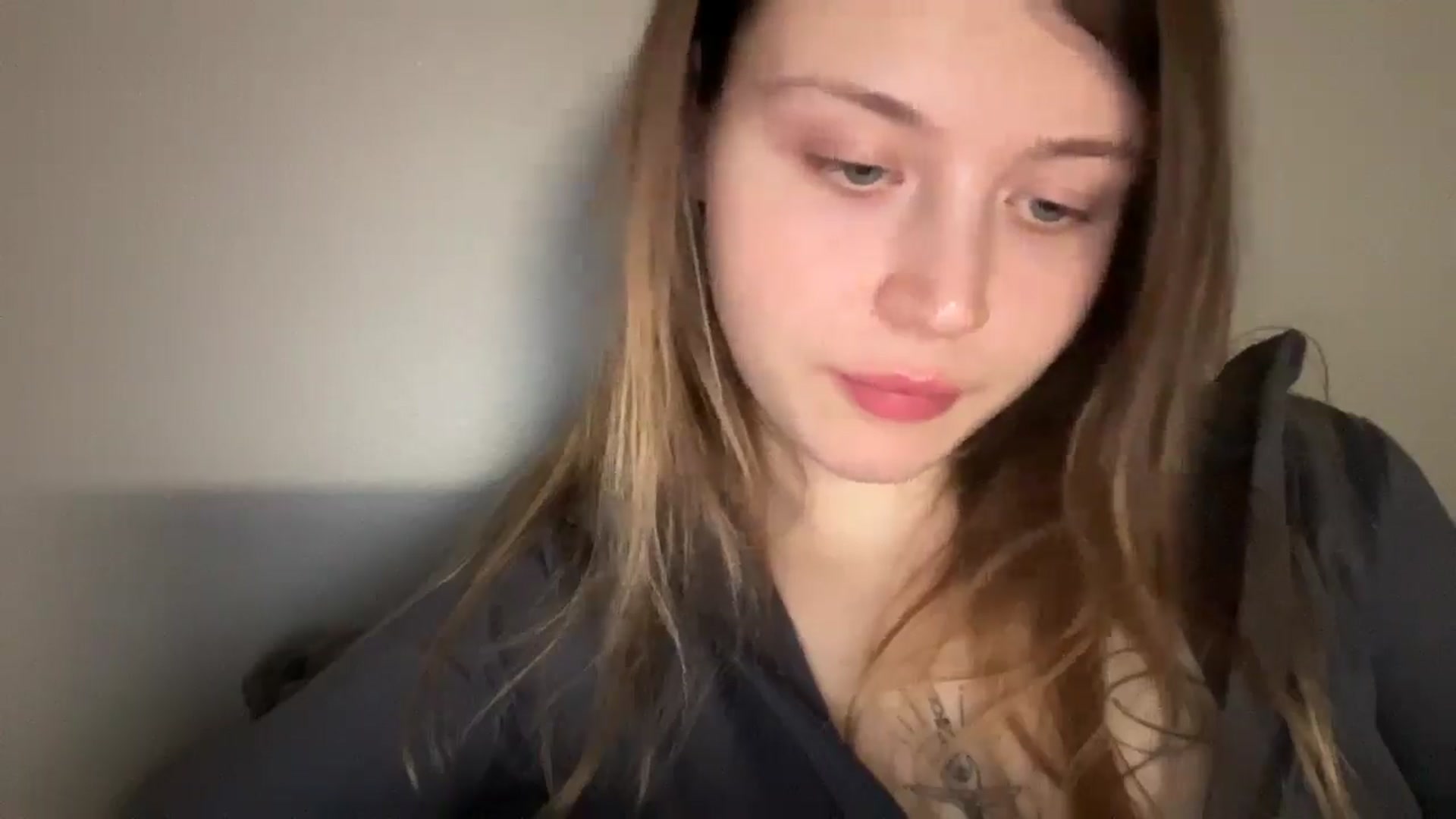 Gallery image thumbnail from BuckwheatLady's myfreecams stream on, 02/04/2026, 17:52 image 10 of 20