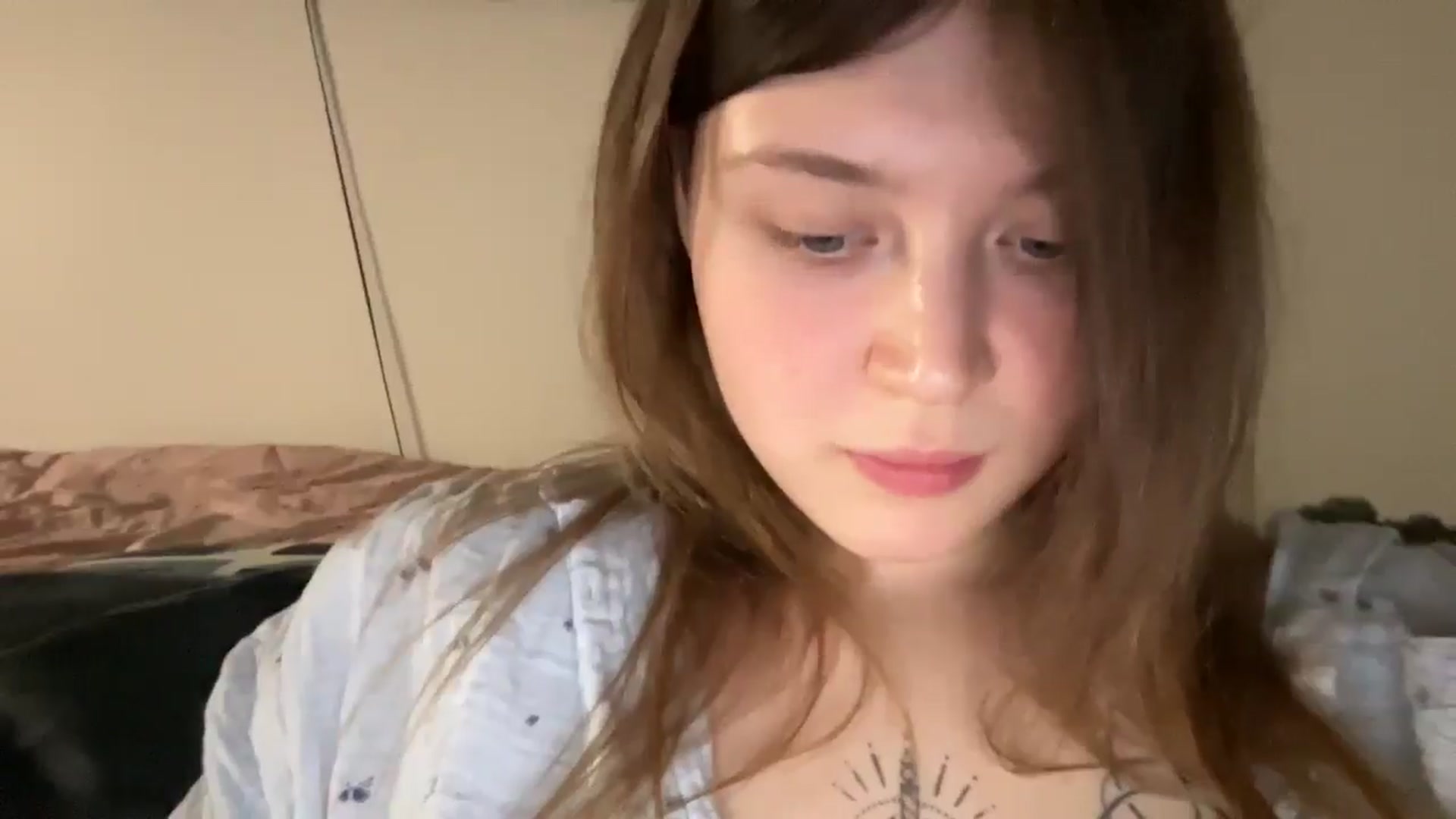 Gallery image thumbnail from BuckwheatLady's myfreecams stream on, 02/05/2026, 20:57 image 18 of 20
