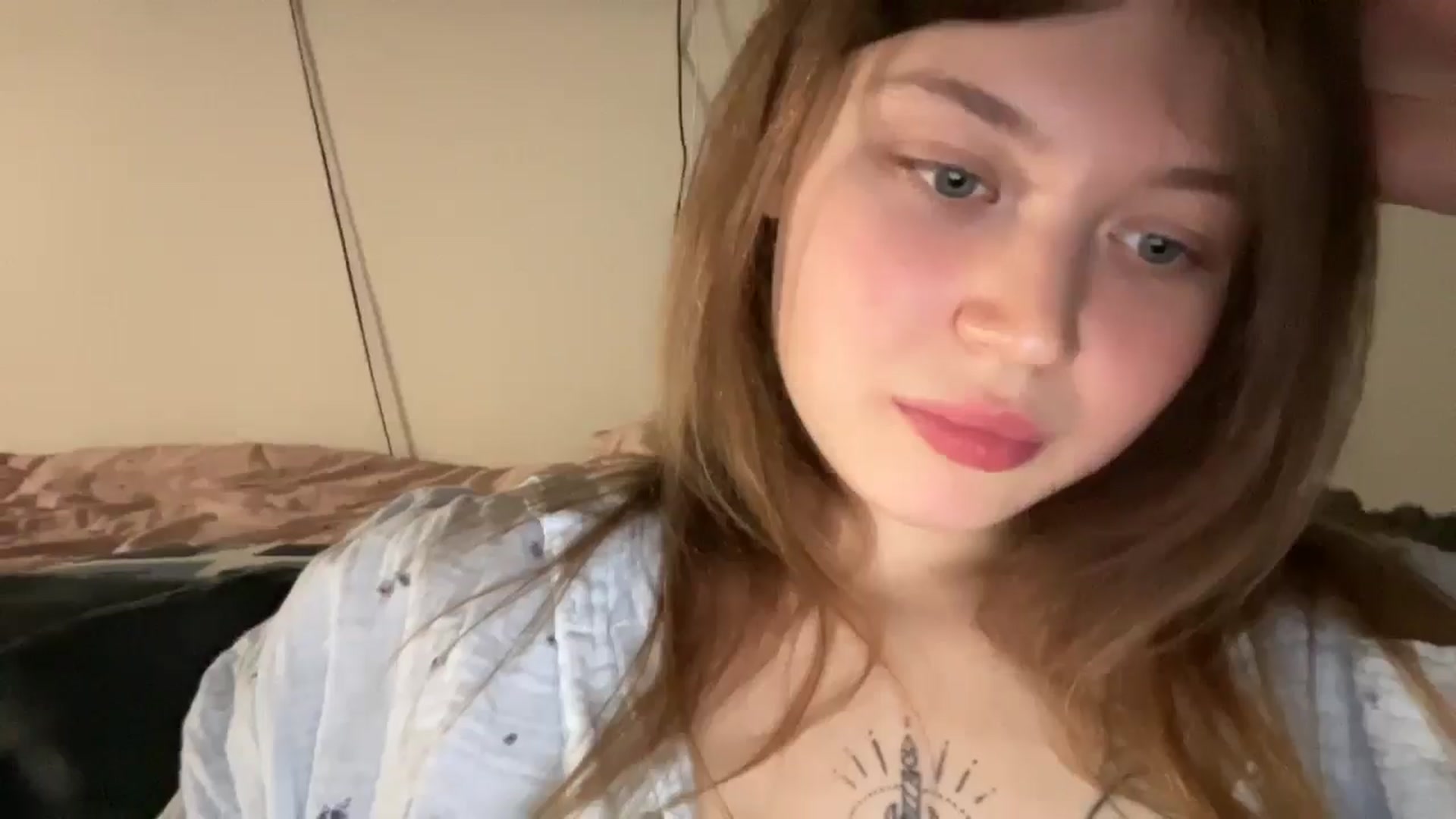 Gallery image thumbnail from BuckwheatLady's myfreecams stream on, 02/05/2026, 20:57 image 19 of 20