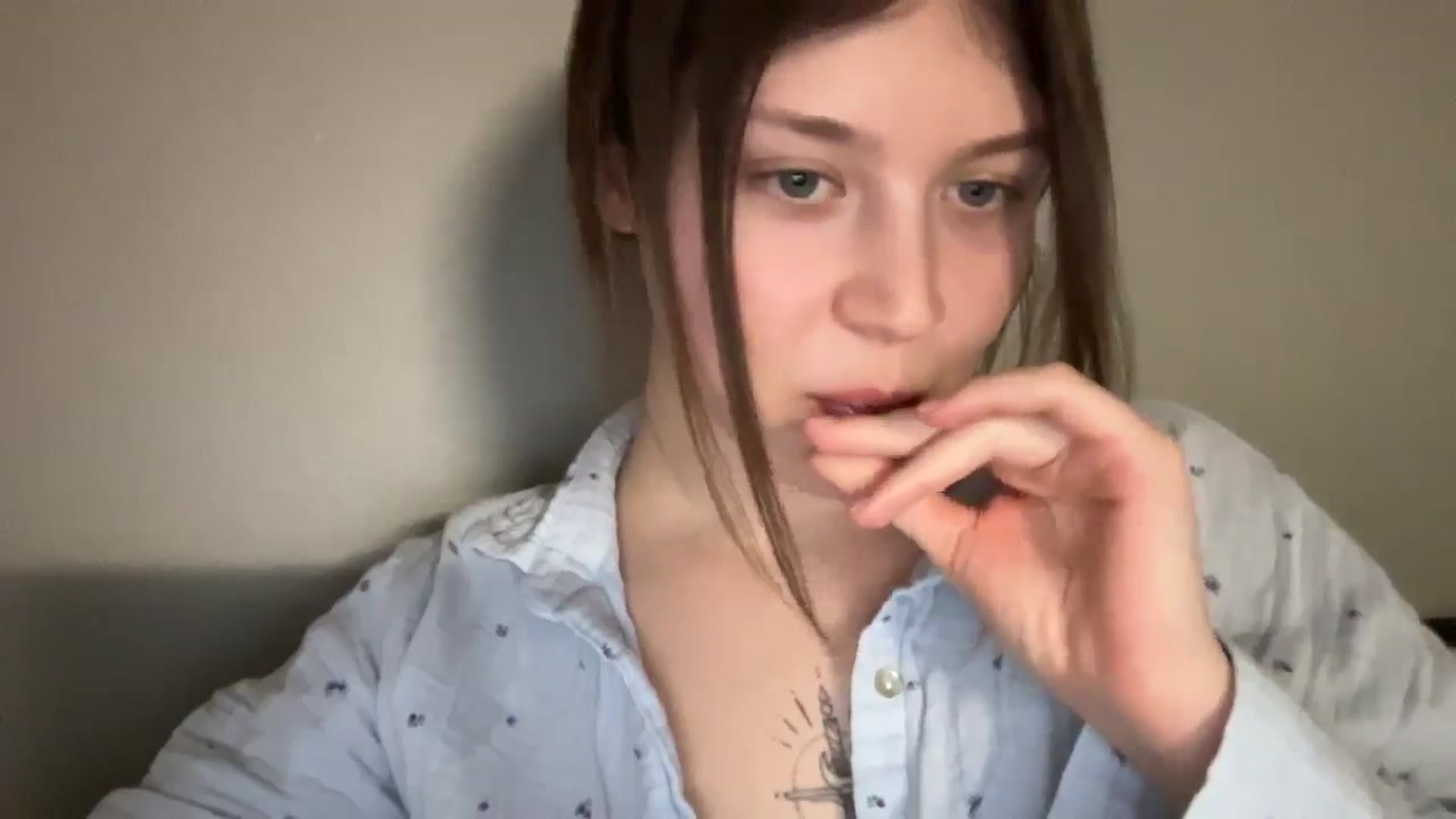 Gallery image thumbnail from BuckwheatLady's myfreecams stream on, 02/06/2026, 22:25 image 3 of 20