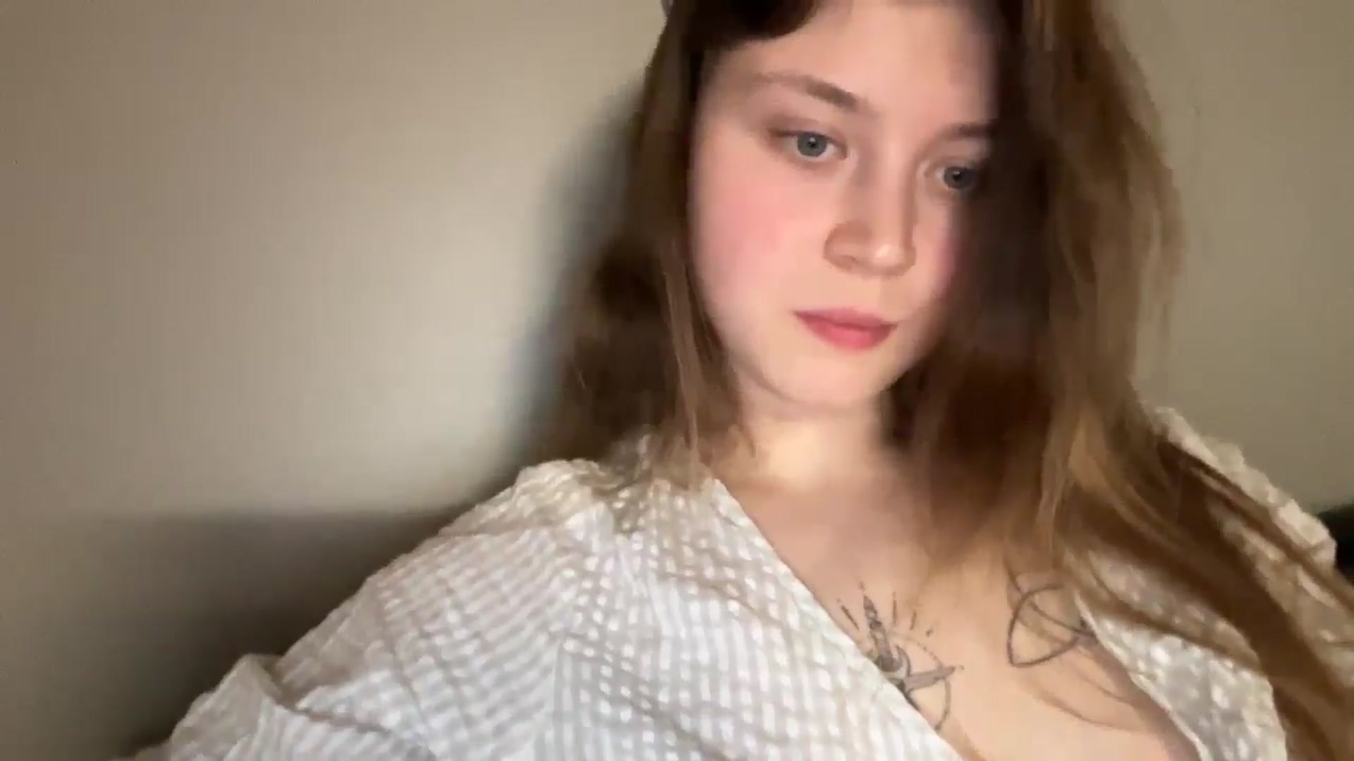 Gallery image thumbnail from BuckwheatLady's myfreecams stream on, 02/07/2026, 20:51 image 19 of 20