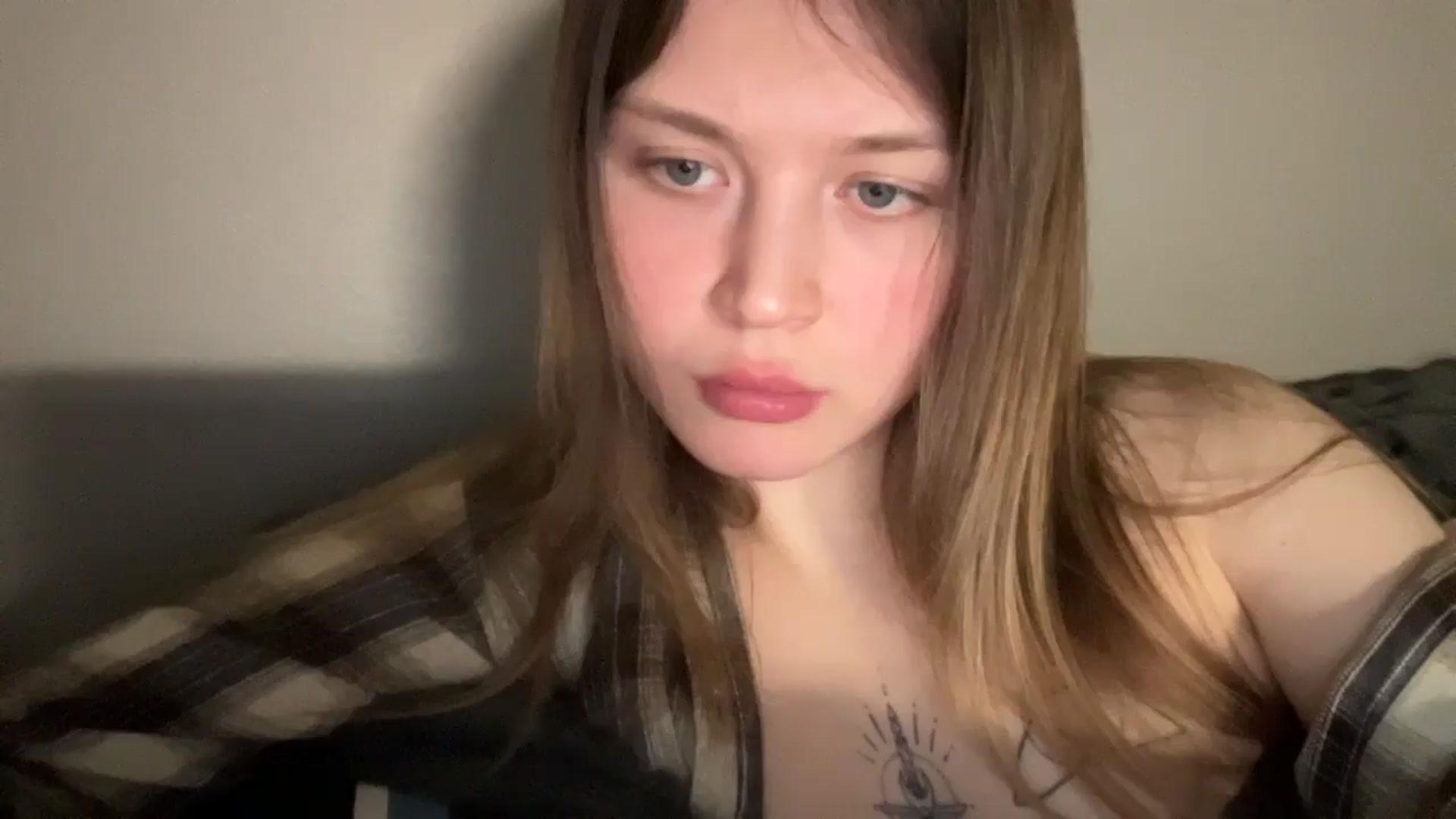 Gallery image thumbnail from BuckwheatLady's myfreecams stream on, 02/11/2026, 20:17 image 14 of 20