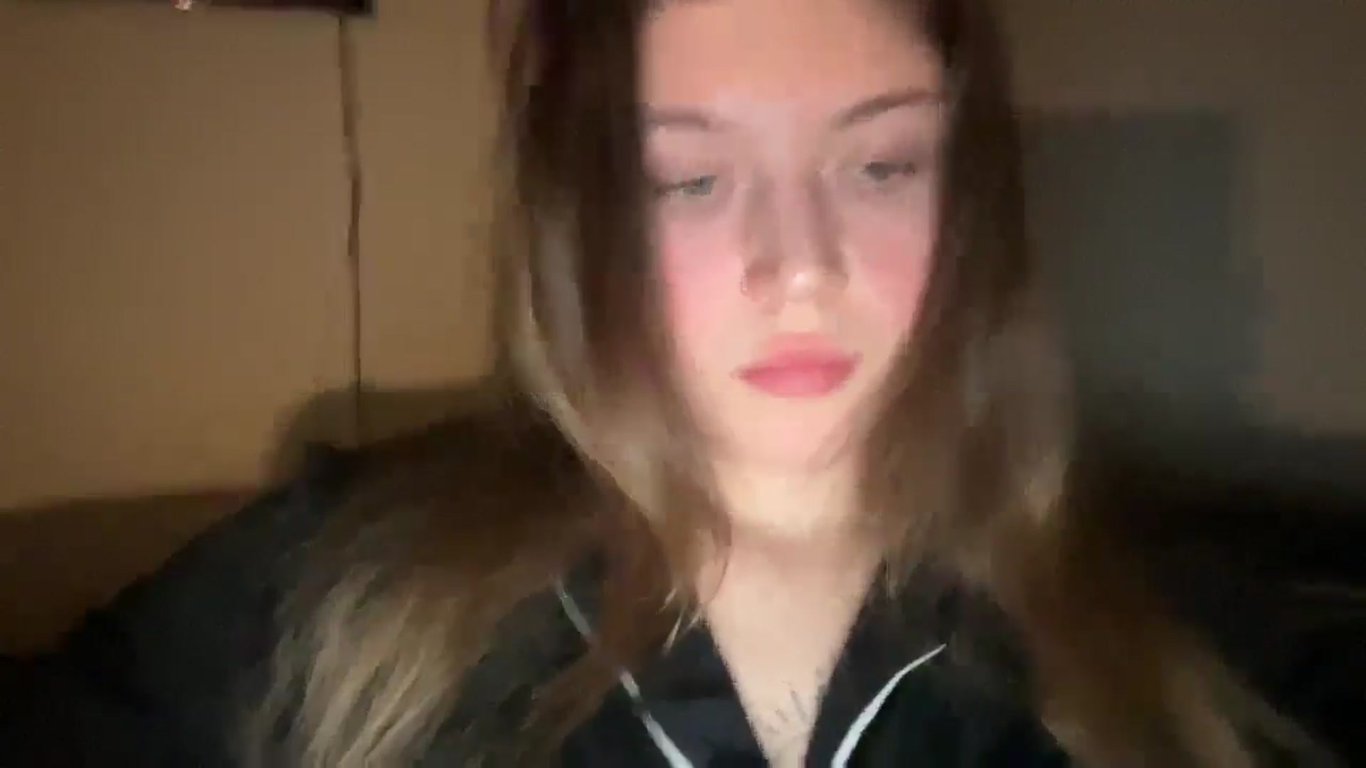 Gallery image thumbnail from BuckwheatLady's myfreecams stream on, 02/14/2026, 21:02 image 6 of 20