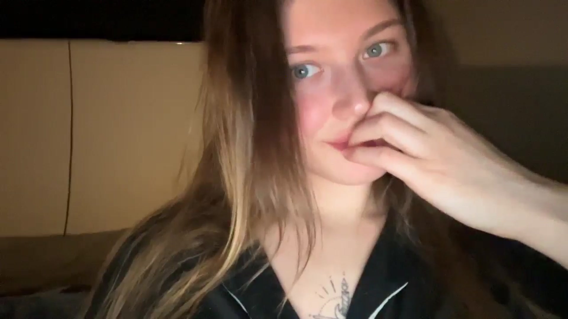 Gallery image thumbnail from BuckwheatLady's myfreecams stream on, 02/14/2026, 21:02 image 3 of 20