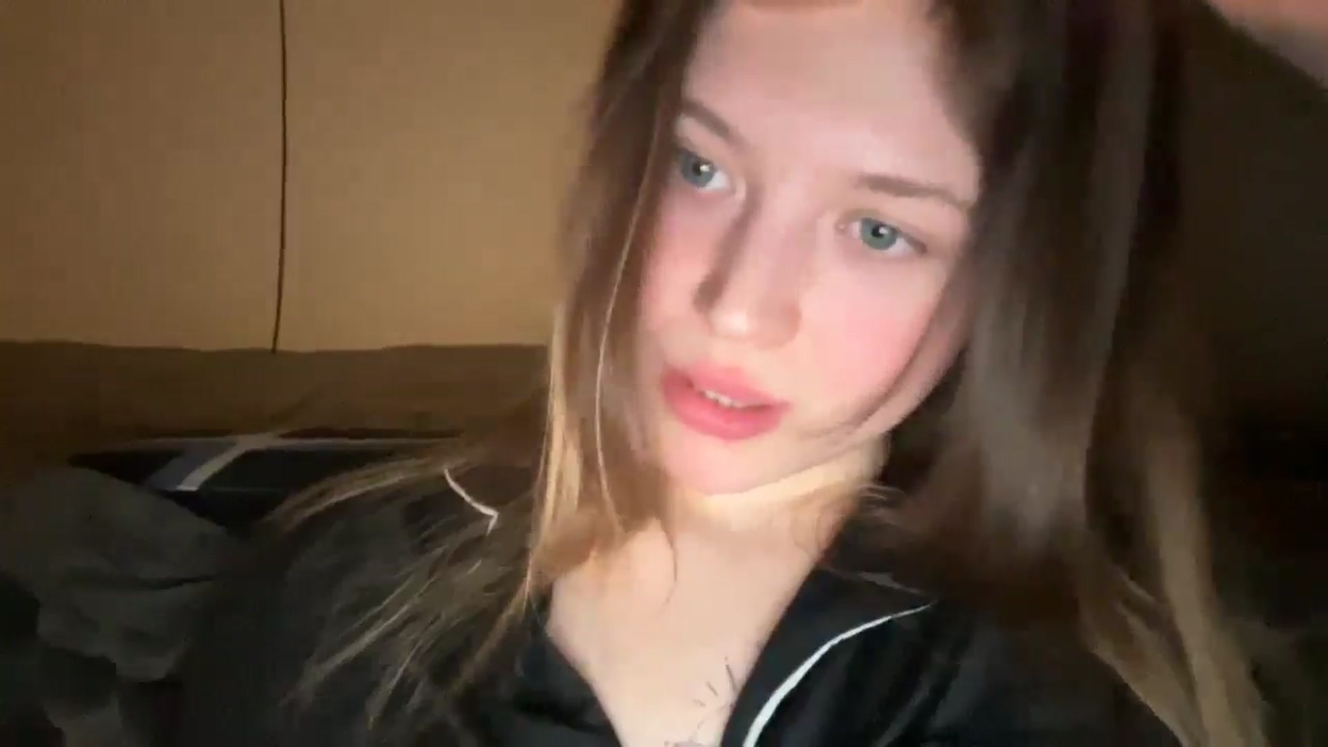 Gallery image thumbnail from BuckwheatLady's myfreecams stream on, 02/14/2026, 21:02 image 18 of 20