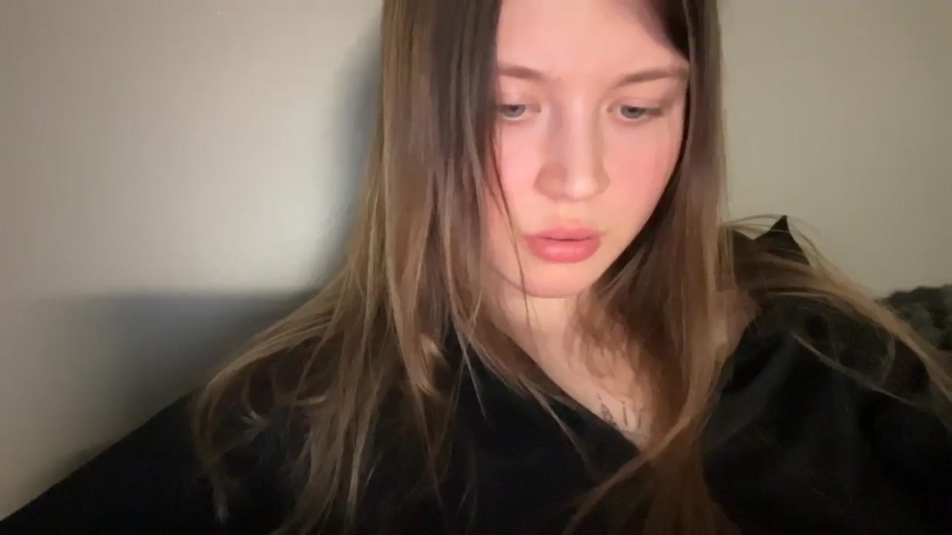 Gallery image thumbnail from BuckwheatLady's myfreecams stream on, 02/15/2026, 19:37 image 4 of 20