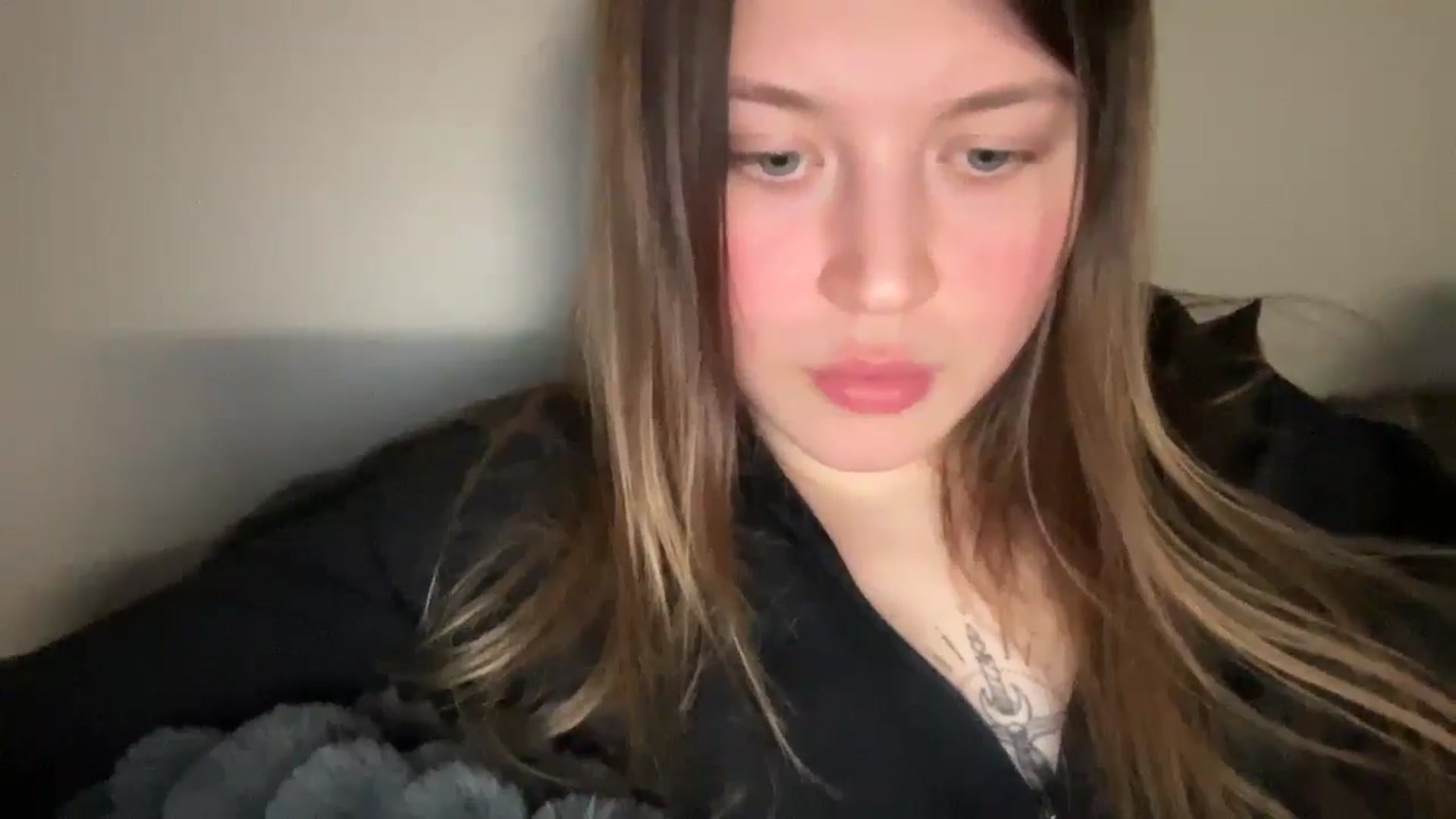 Gallery image thumbnail from BuckwheatLady's myfreecams stream on, 02/15/2026, 19:37 image 18 of 20