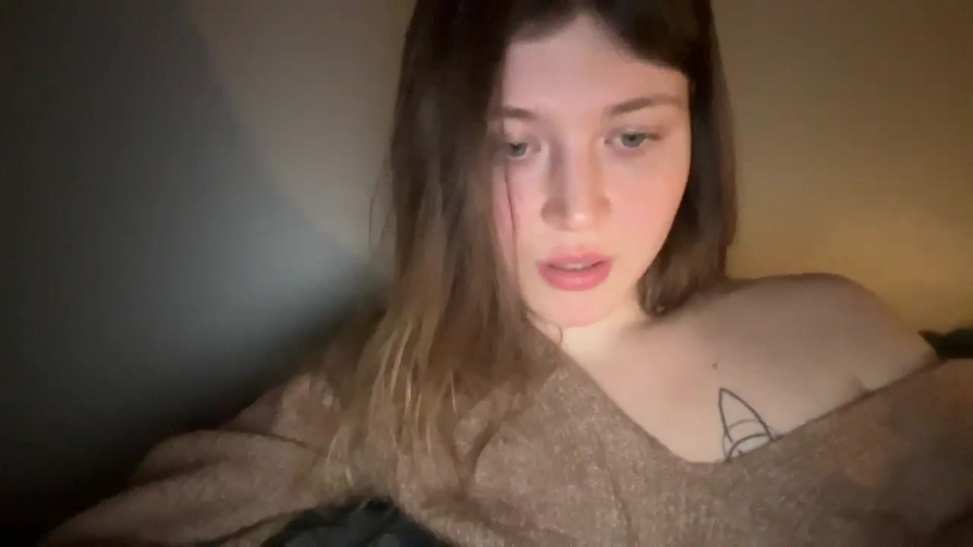 Gallery image thumbnail from BuckwheatLady's myfreecams stream on, 02/18/2026, 19:05 image 14 of 20