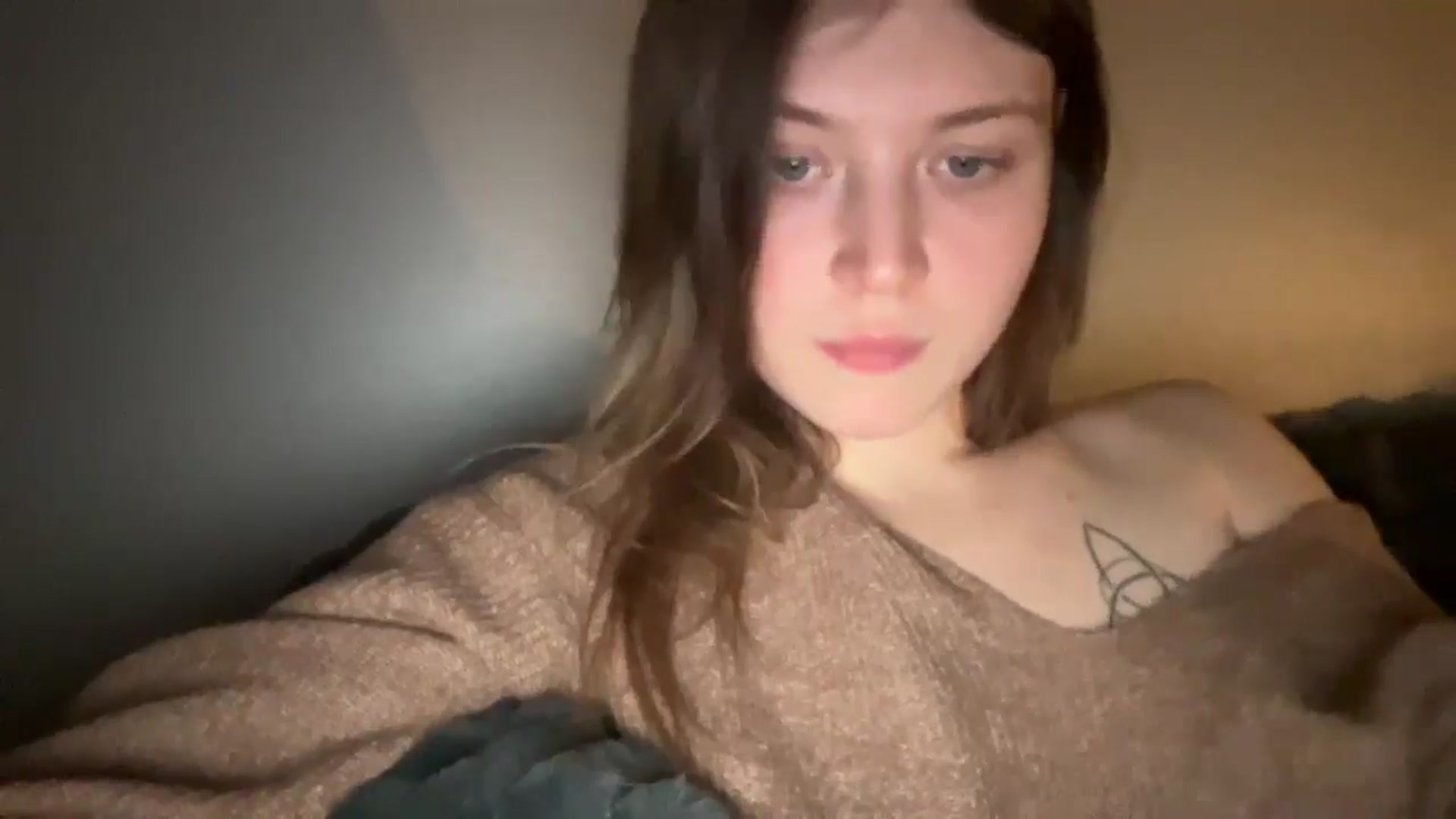 Gallery image thumbnail from BuckwheatLady's myfreecams stream on, 02/18/2026, 19:05 image 2 of 20