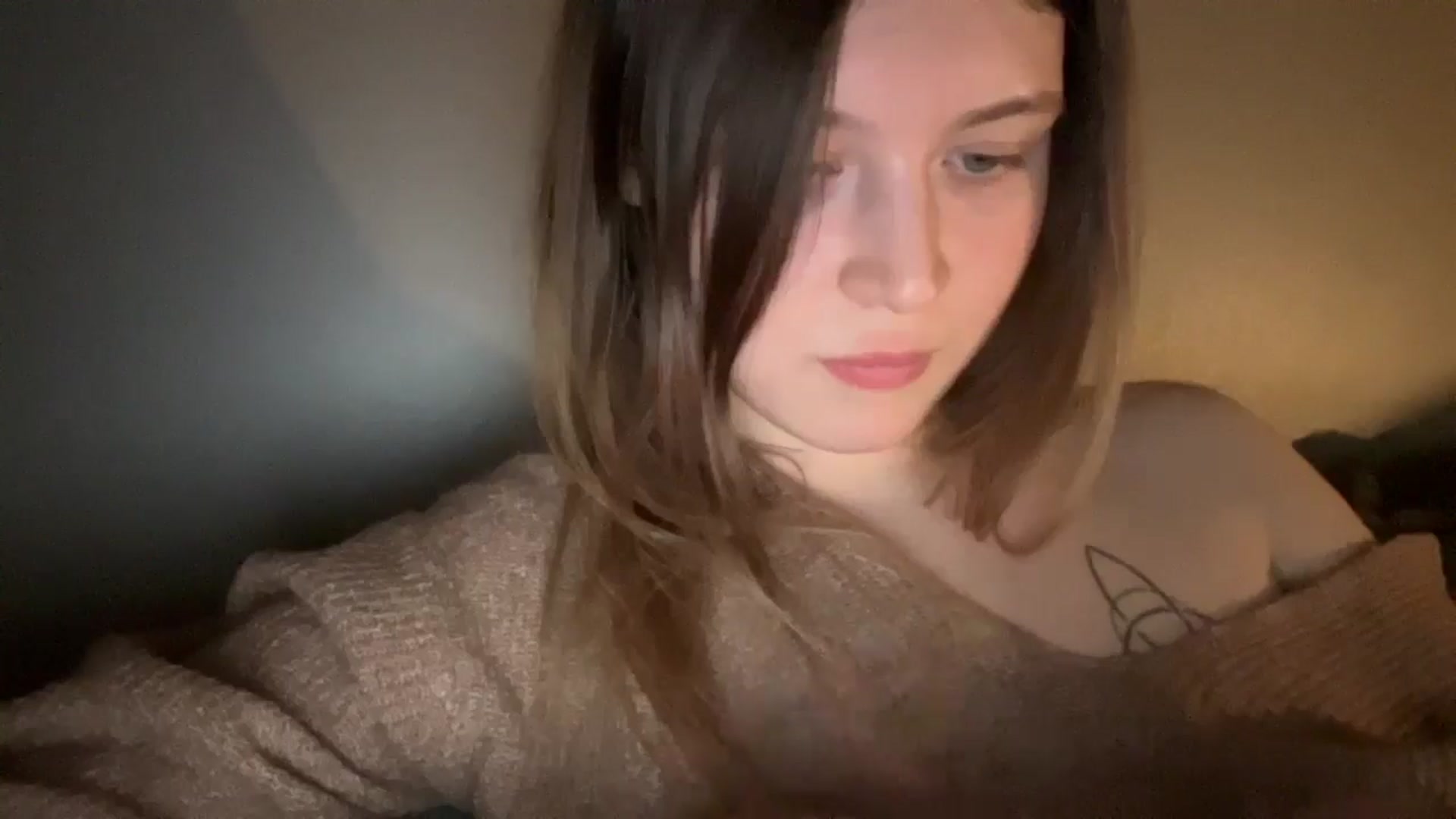 Gallery image thumbnail from BuckwheatLady's myfreecams stream on, 02/18/2026, 20:57 image 14 of 20