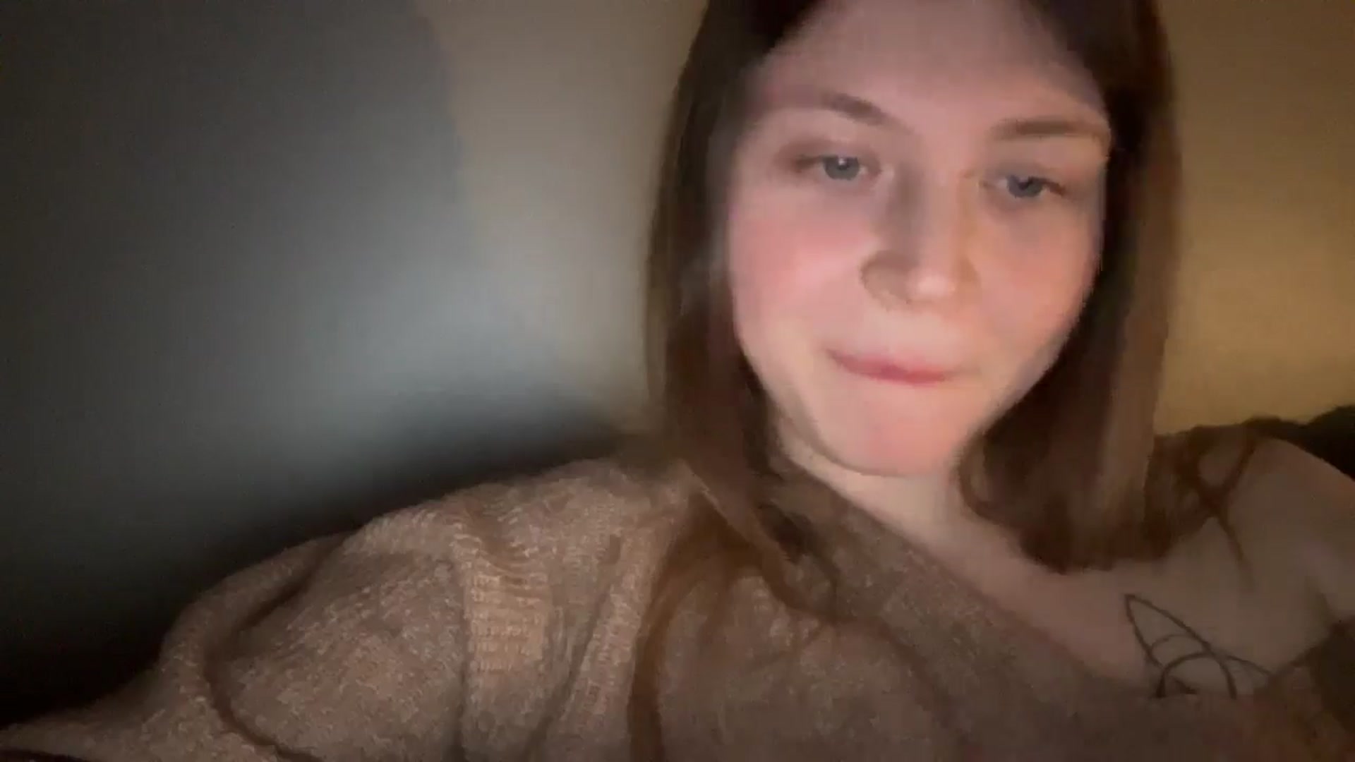Gallery image thumbnail from BuckwheatLady's myfreecams stream on, 02/18/2026, 20:57 image 6 of 20