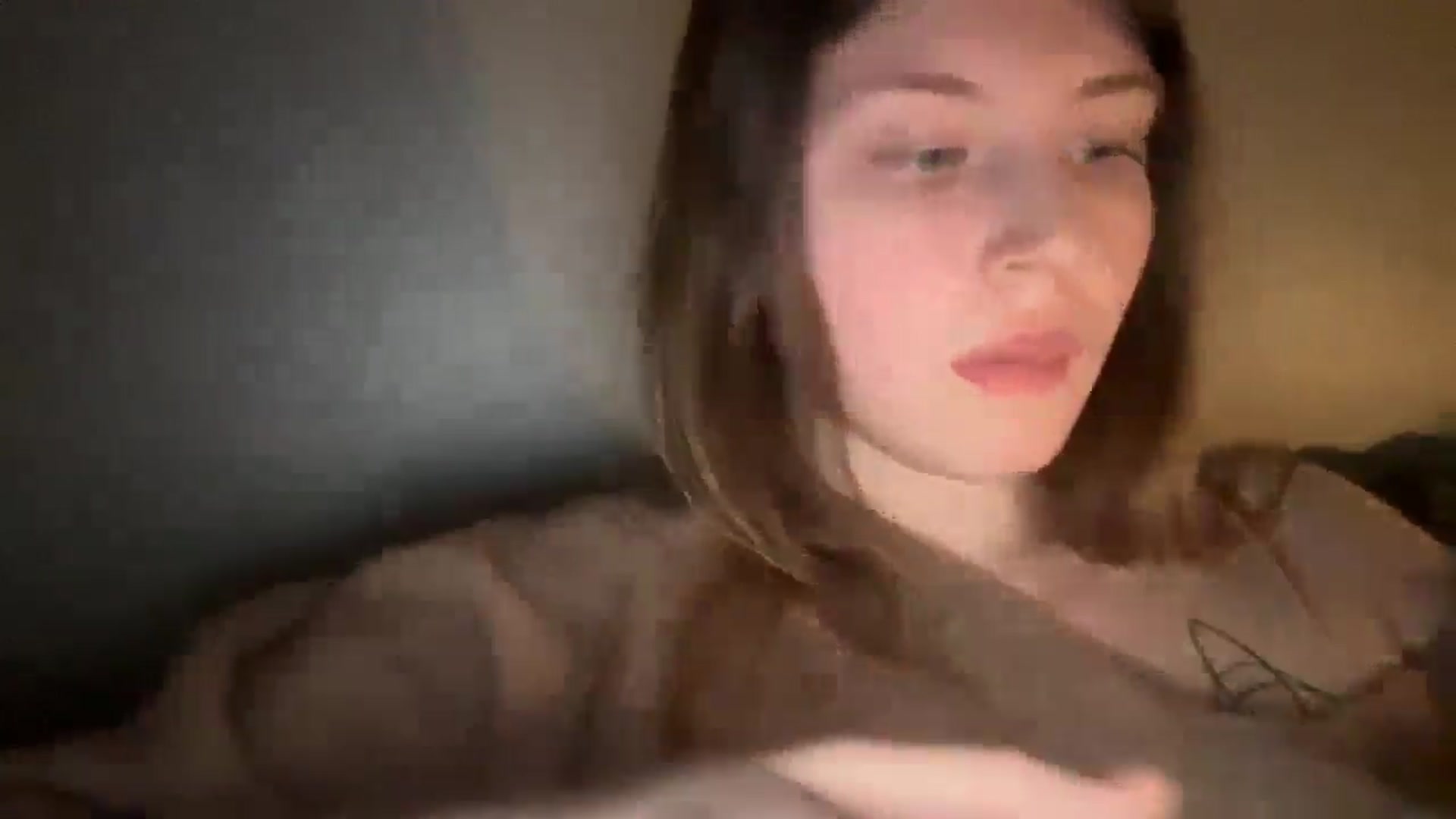 Gallery image thumbnail from BuckwheatLady's myfreecams stream on, 02/18/2026, 20:57 image 5 of 20