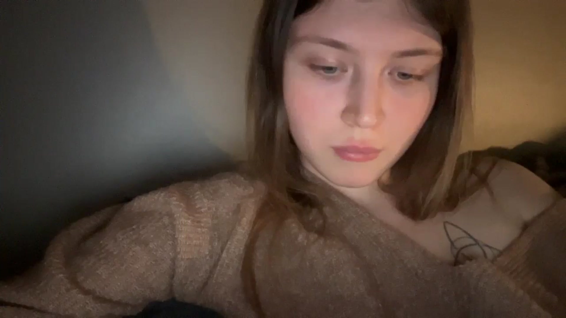 Gallery image thumbnail from BuckwheatLady's myfreecams stream on, 02/18/2026, 20:57 image 7 of 20