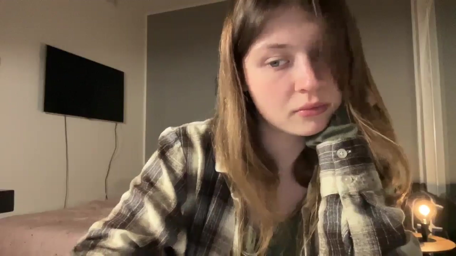 Gallery image thumbnail from BuckwheatLady's myfreecams stream on, 02/24/2026, 17:41 image 18 of 20