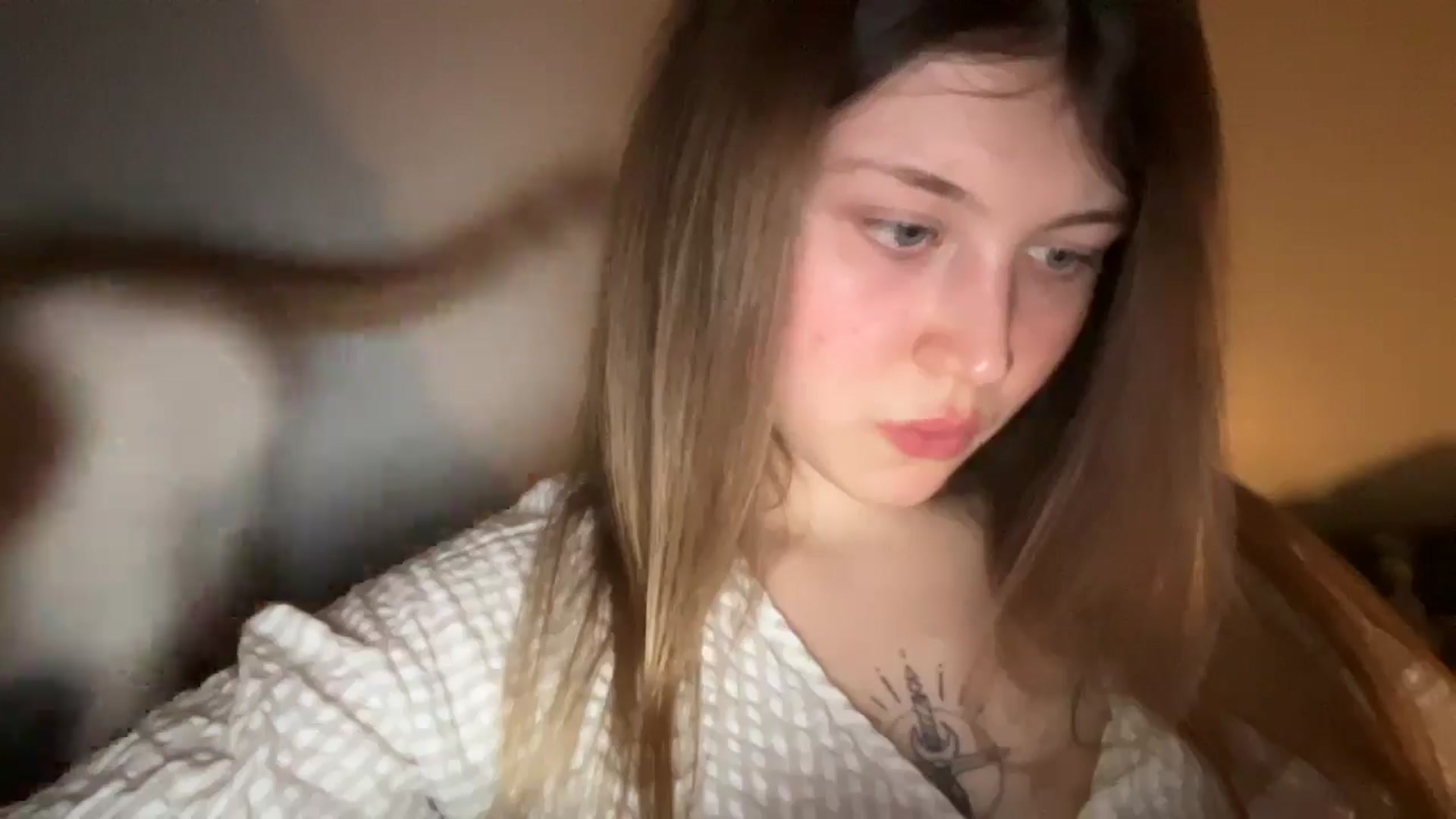 Gallery image thumbnail from BuckwheatLady's myfreecams stream on, 02/25/2026, 19:52 image 3 of 20