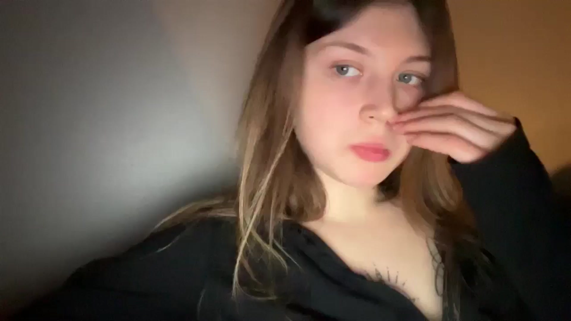 Gallery image thumbnail from BuckwheatLady's myfreecams stream on, 03/03/2026, 18:41 image 1 of 20