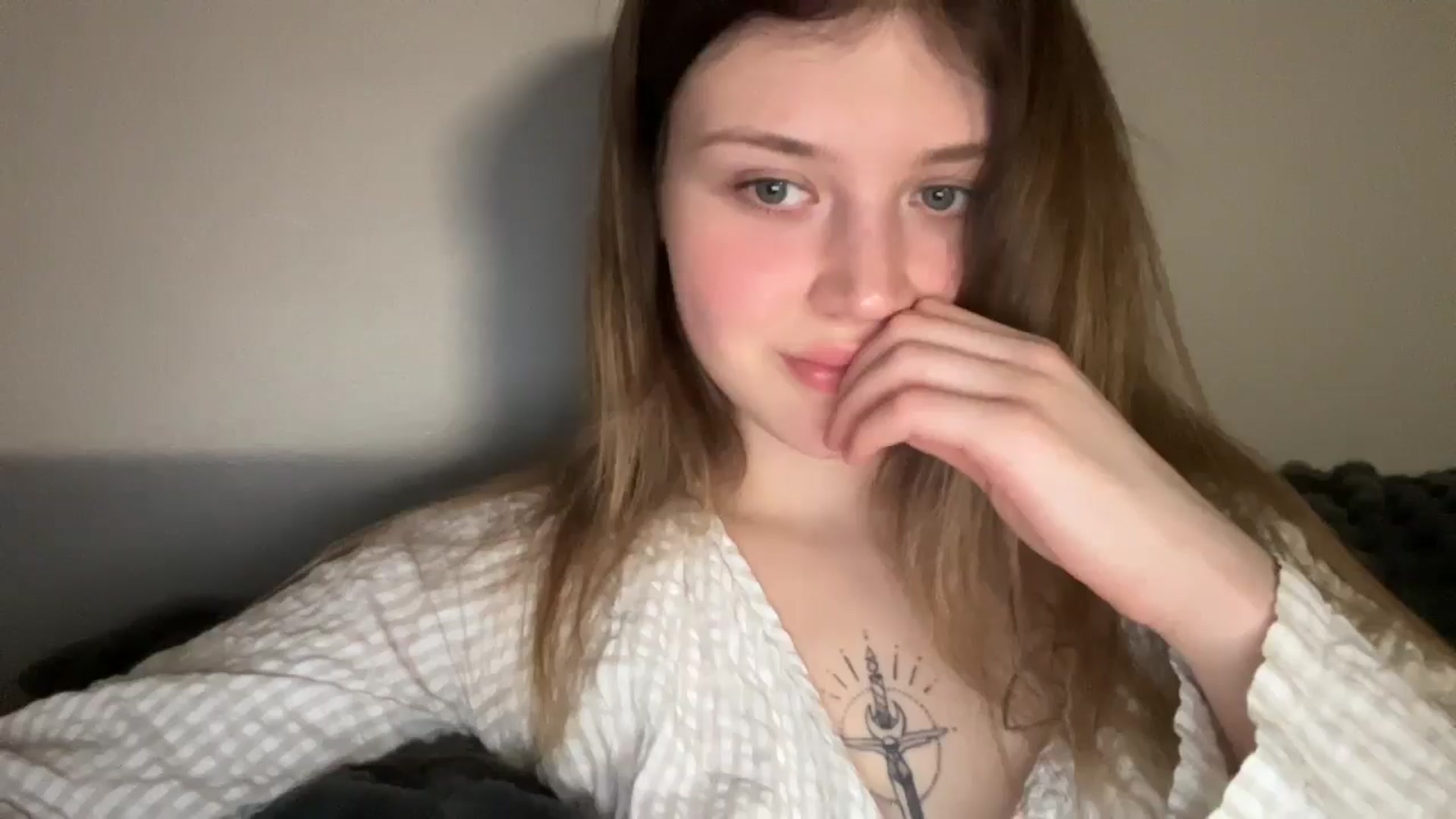 Gallery image thumbnail from BuckwheatLady's myfreecams stream on, 03/09/2026, 19:10 image 14 of 20