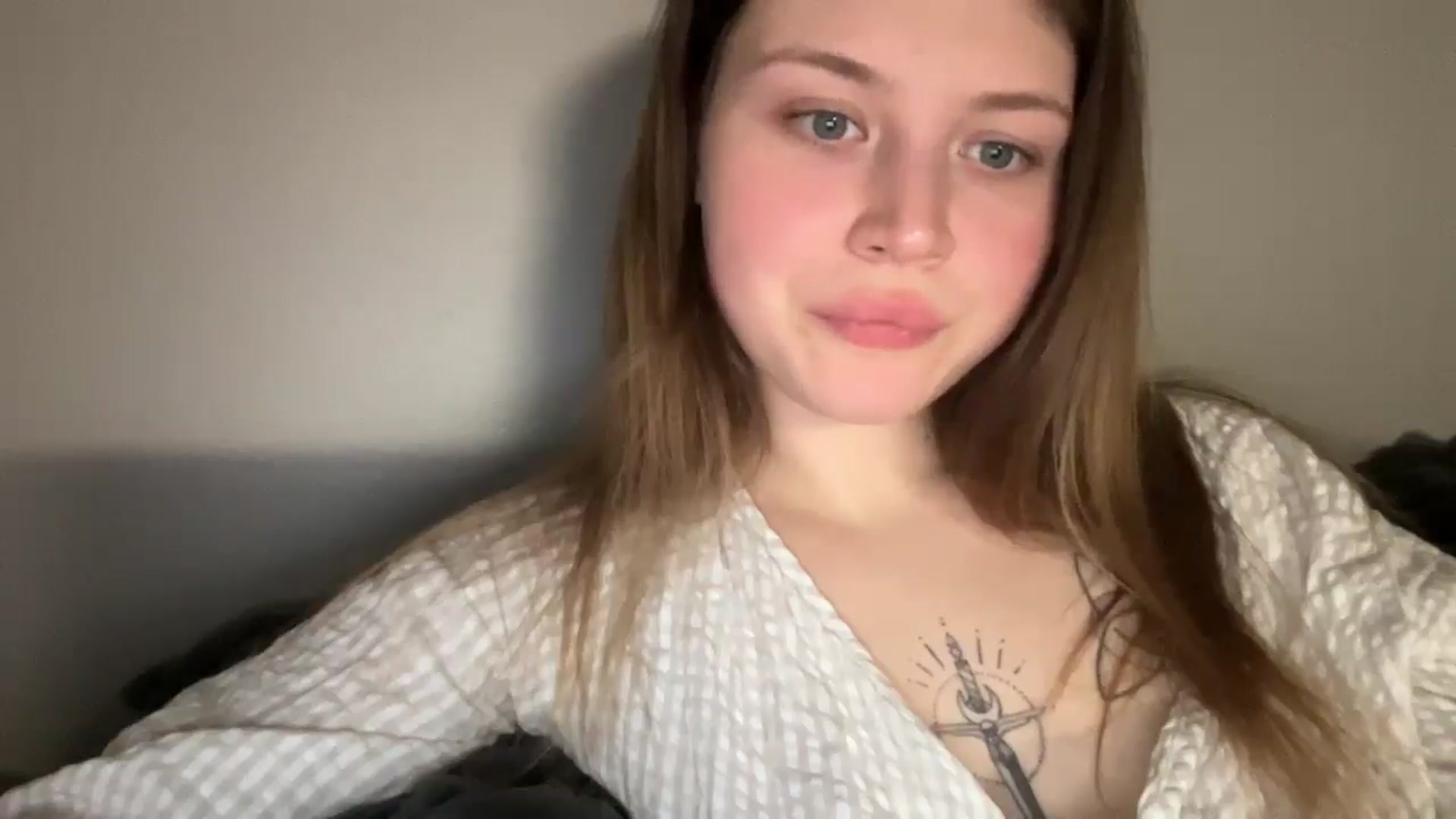 Gallery image thumbnail from BuckwheatLady's myfreecams stream on, 03/09/2026, 19:10 image 8 of 20