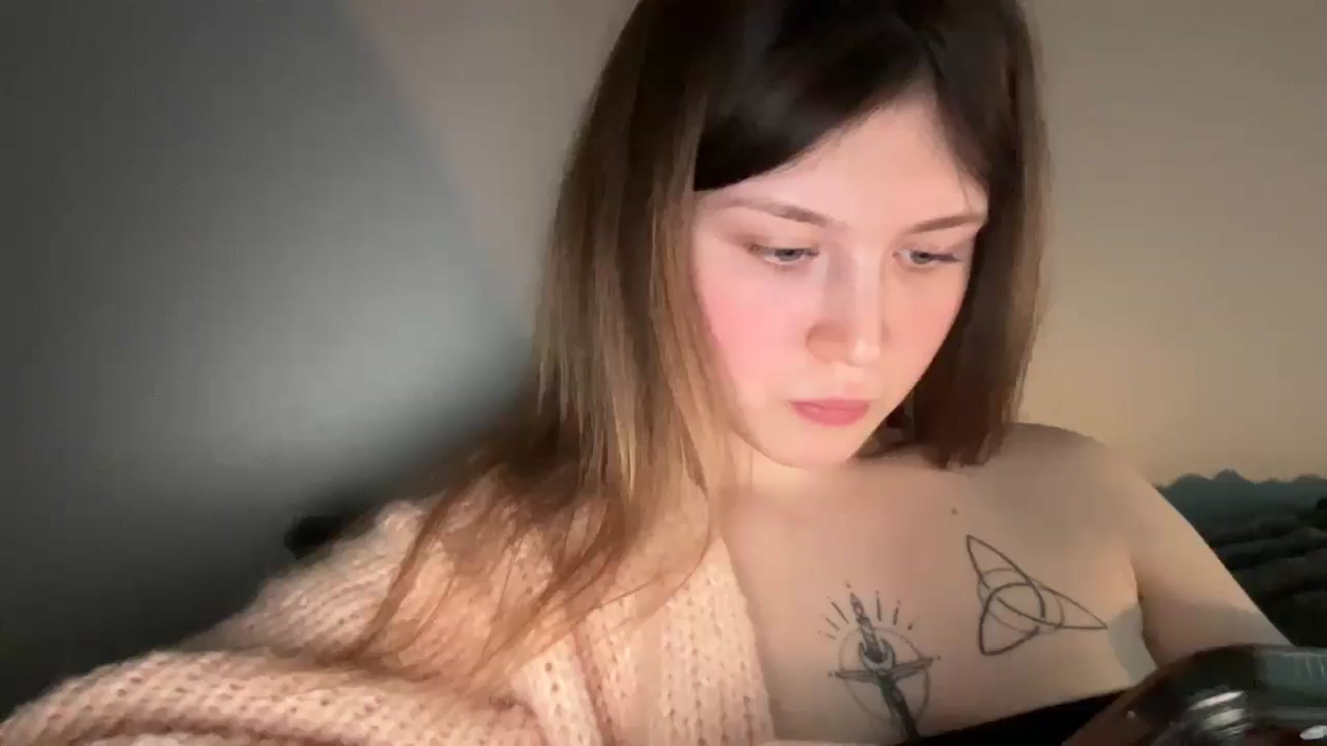 Gallery image thumbnail from BuckwheatLady's myfreecams stream on, 03/12/2026, 12:30 image 4 of 20