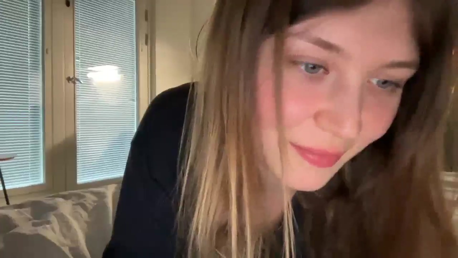 Gallery image thumbnail from BuckwheatLady's myfreecams stream on, 03/18/2026, 15:27 image 13 of 20