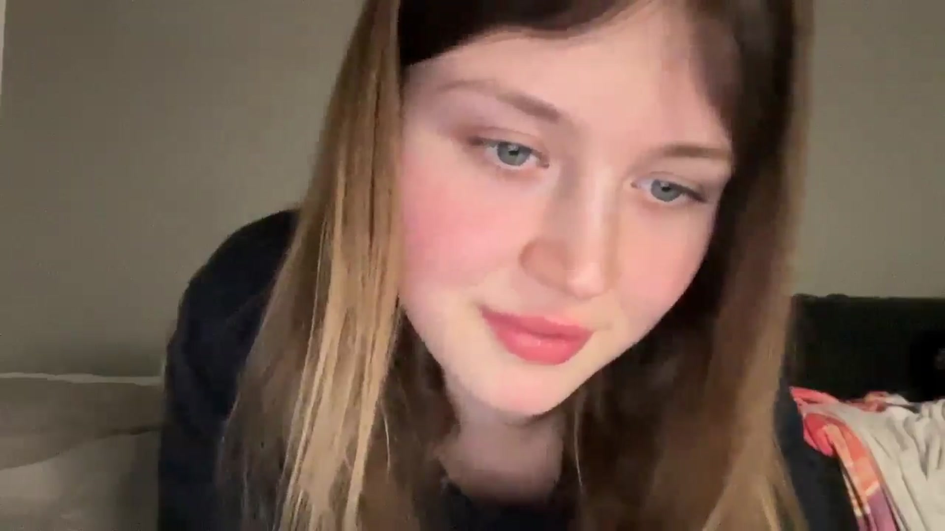 Gallery image thumbnail from BuckwheatLady's myfreecams stream on, 03/18/2026, 17:04 image 3 of 20