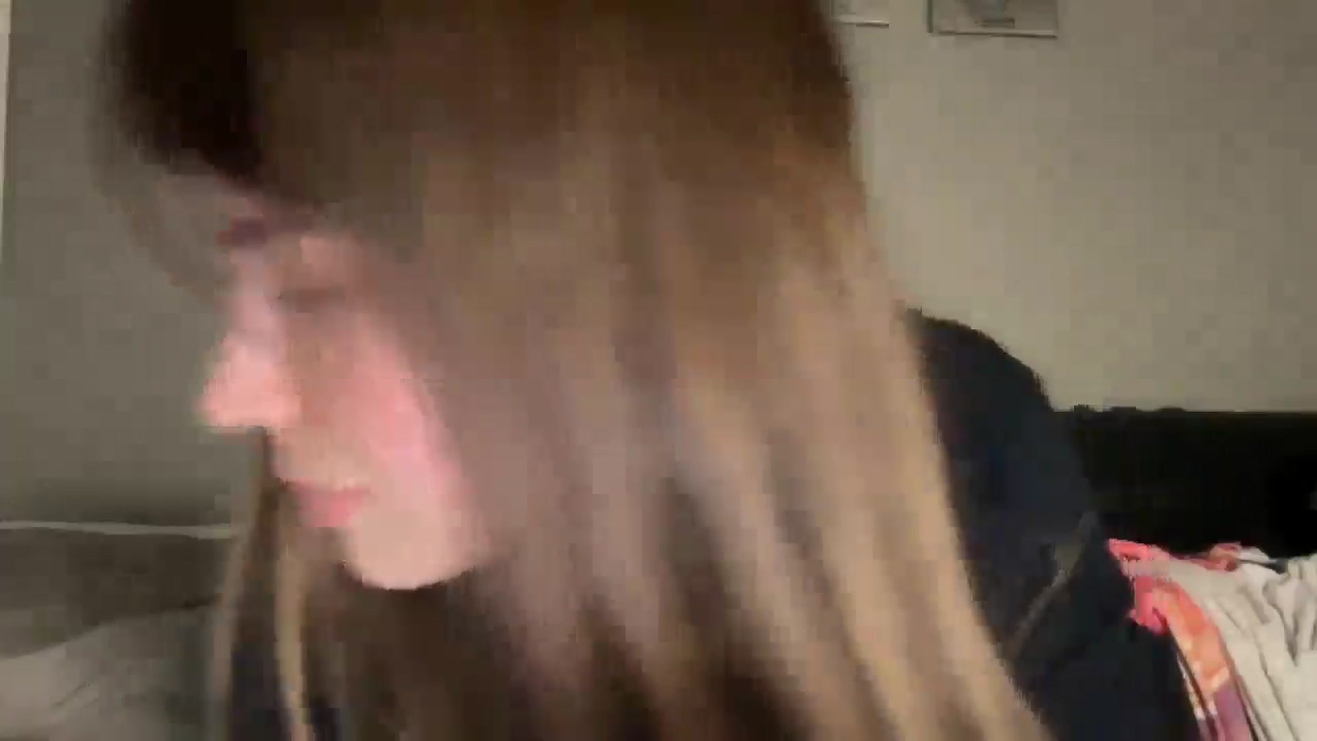 Gallery image thumbnail from BuckwheatLady's myfreecams stream on, 03/18/2026, 17:04 image 12 of 20