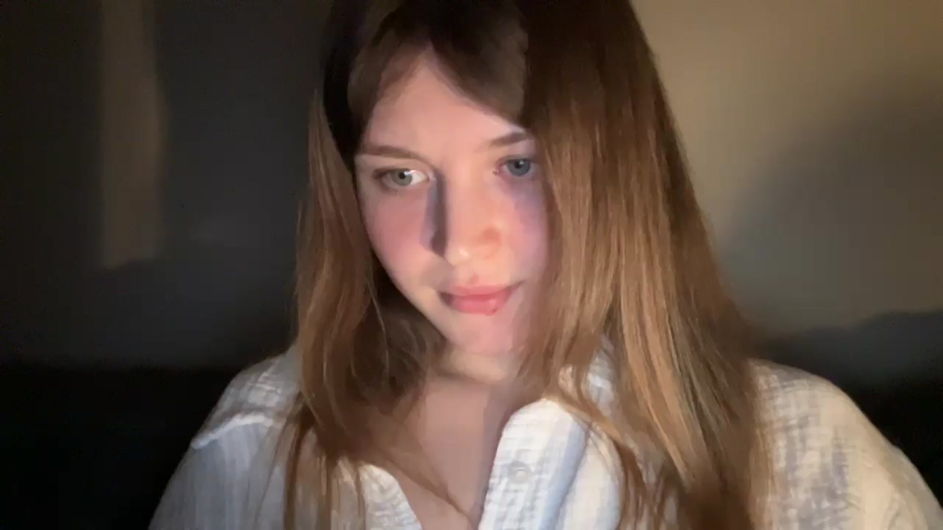 Gallery image thumbnail from BuckwheatLady's myfreecams stream on, 03/20/2026, 19:18 image 17 of 20