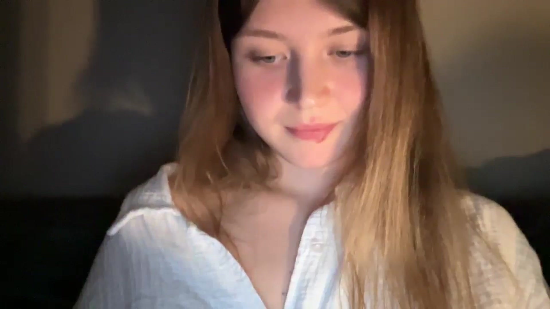Gallery image thumbnail from BuckwheatLady's myfreecams stream on, 03/20/2026, 19:18 image 6 of 20