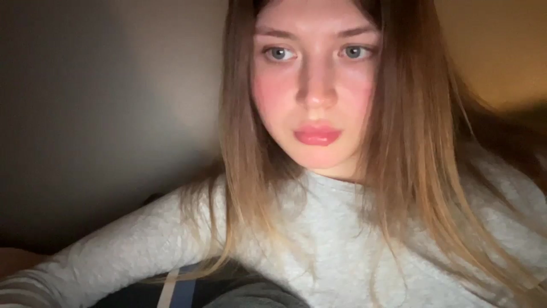 Gallery image thumbnail from BuckwheatLady's myfreecams stream on, 03/23/2026, 19:12 image 9 of 20