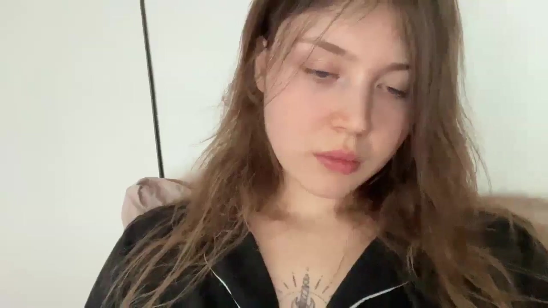 Gallery image thumbnail from BuckwheatLady's myfreecams stream on, 03/26/2026, 08:53 image 3 of 20