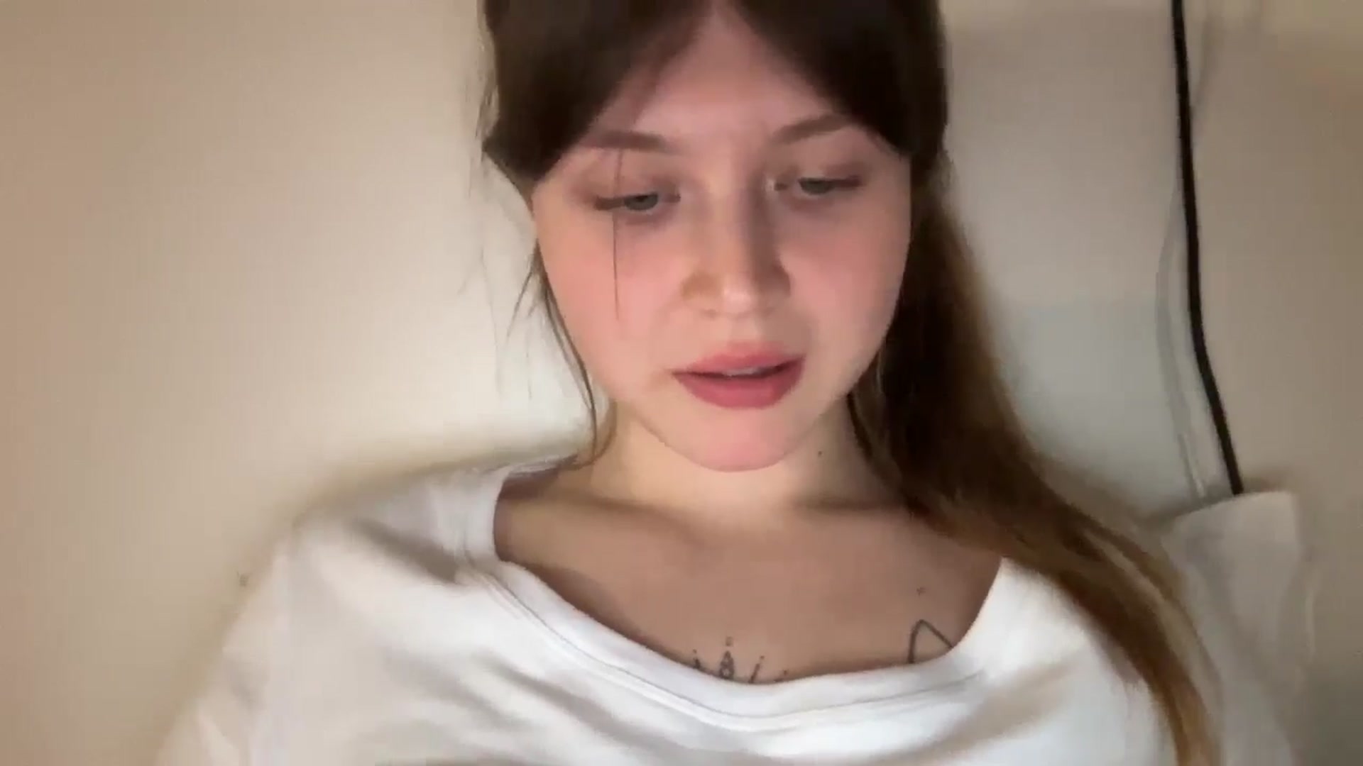Gallery image thumbnail from BuckwheatLady's myfreecams stream on, 03/26/2026, 20:01 image 5 of 20