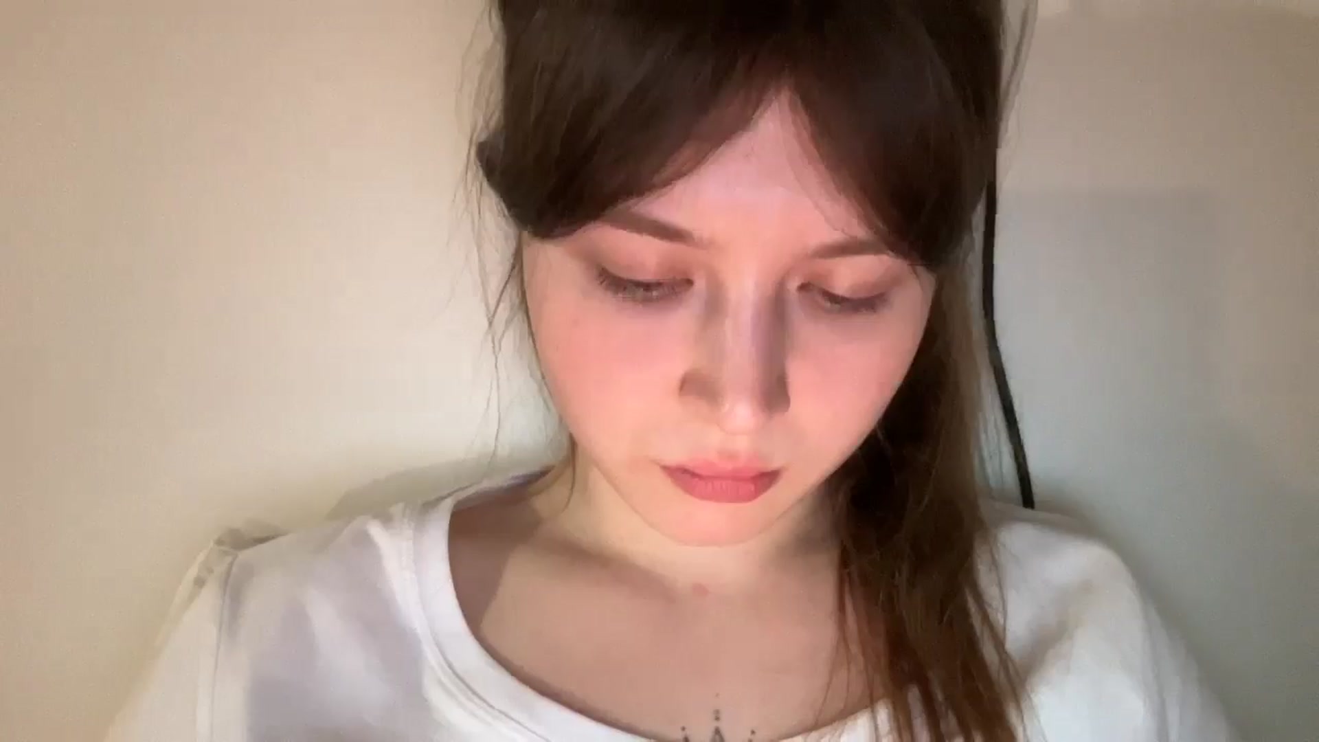 Gallery image thumbnail from BuckwheatLady's myfreecams stream on, 03/26/2026, 20:01 image 18 of 20