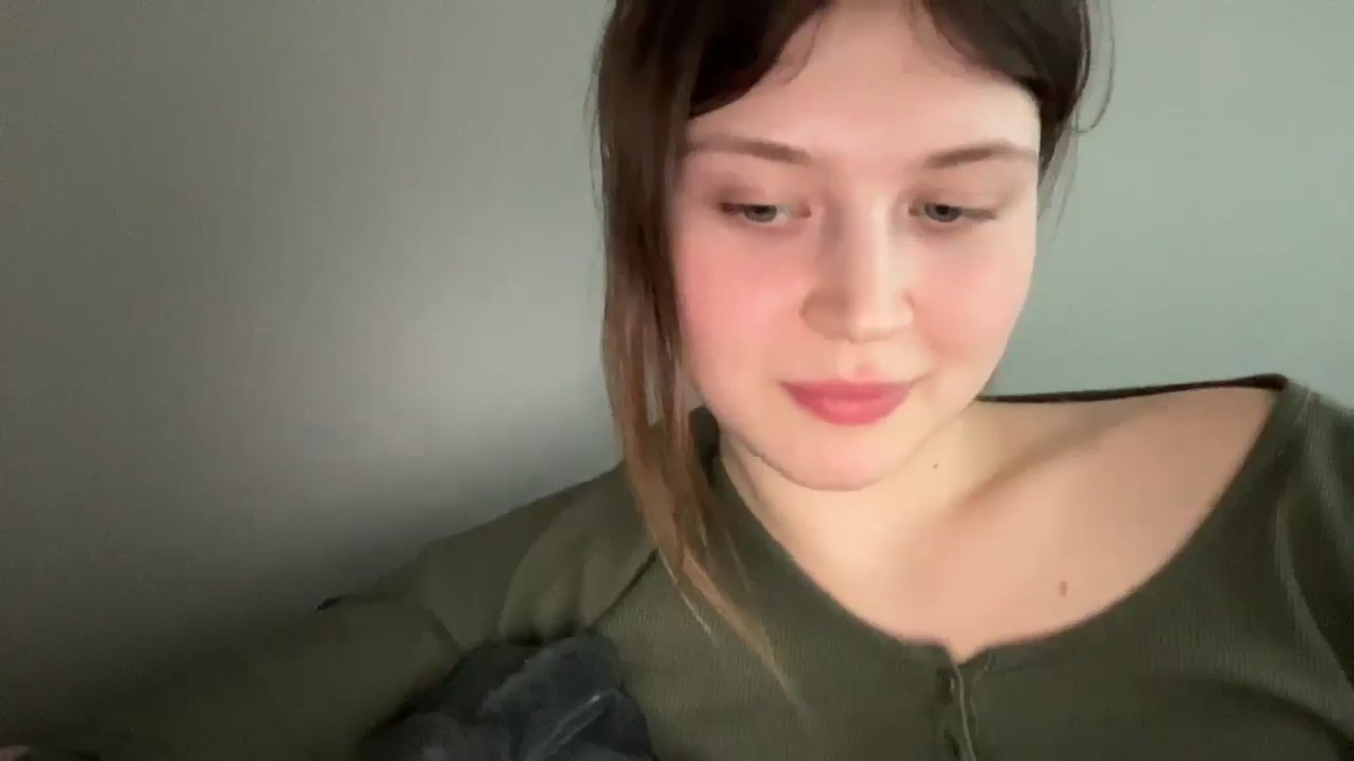 Gallery image thumbnail from BuckwheatLady's myfreecams stream on, 04/08/2026, 14:09 image 4 of 20