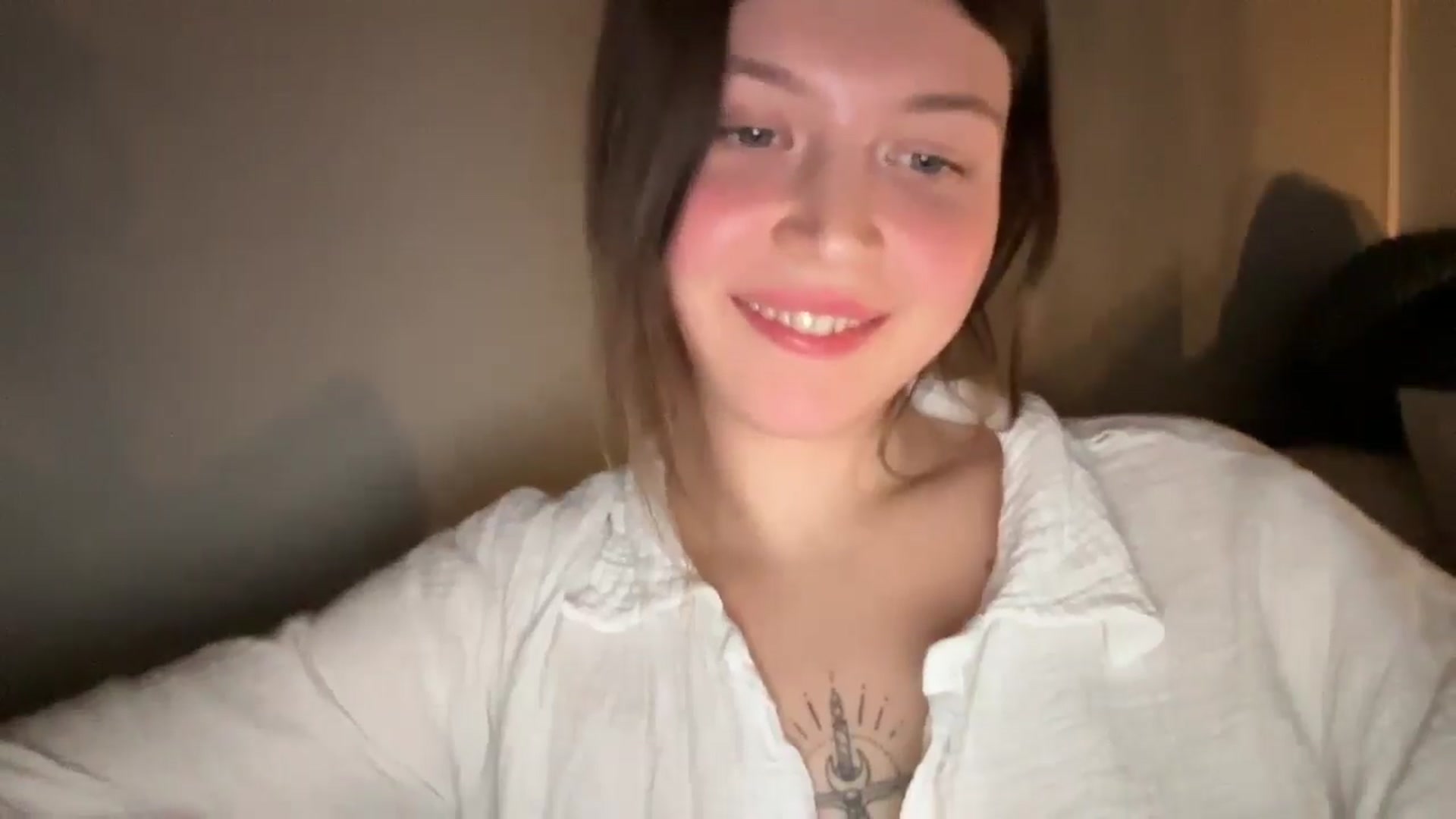 Gallery image thumbnail from BuckwheatLady's myfreecams stream on, 04/12/2026, 17:55 image 10 of 20