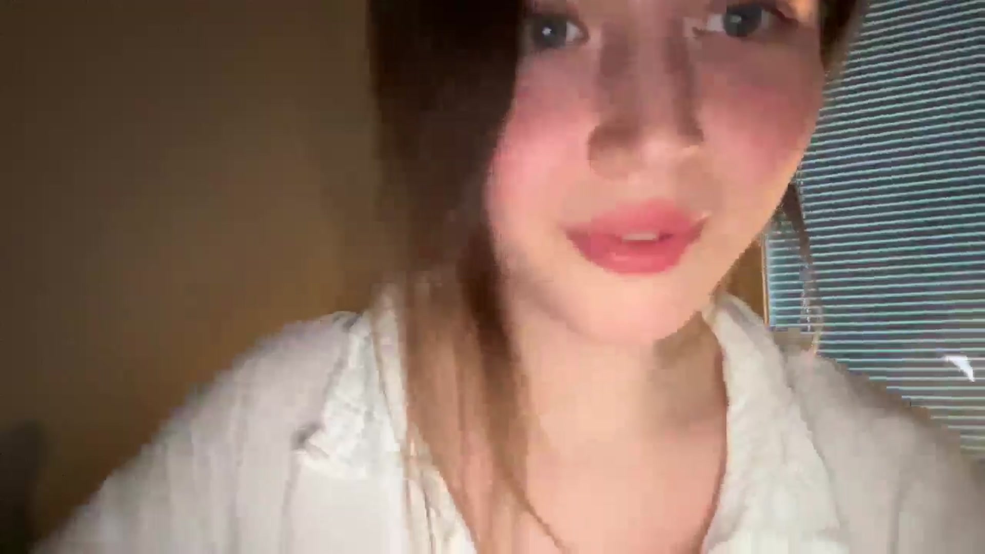 Gallery image thumbnail from BuckwheatLady's myfreecams stream on, 04/12/2026, 17:55 image 6 of 20