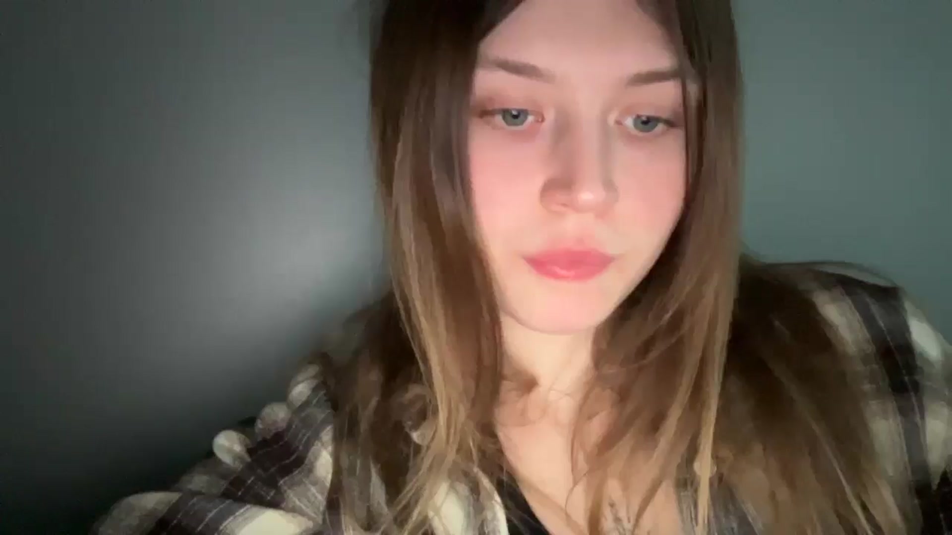 Gallery image thumbnail from BuckwheatLady's myfreecams stream on, 04/16/2026, 13:56 image 18 of 20