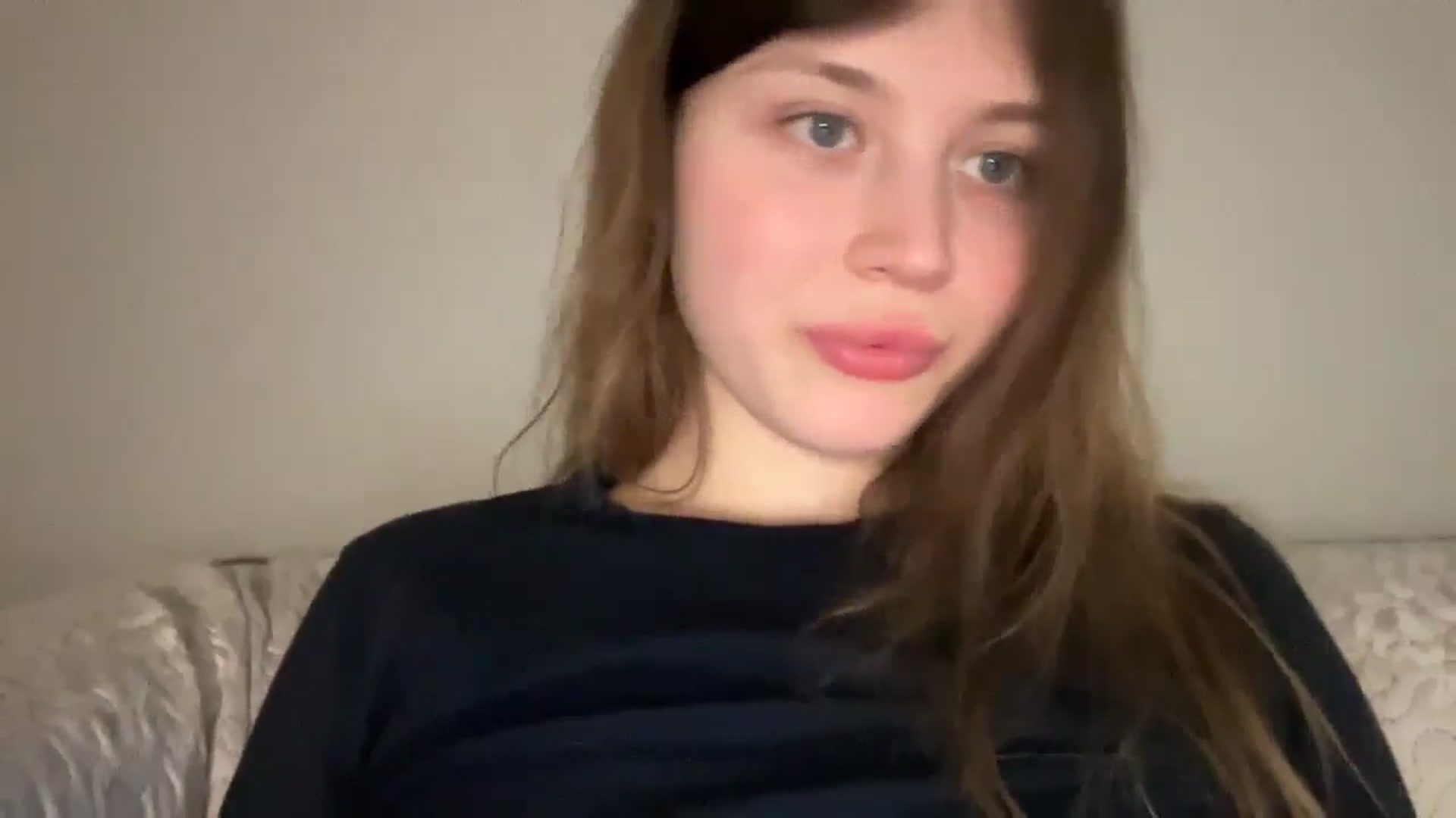 Gallery image thumbnail from BuckwheatLady's myfreecams stream on, 04/17/2026, 17:20 image 10 of 20