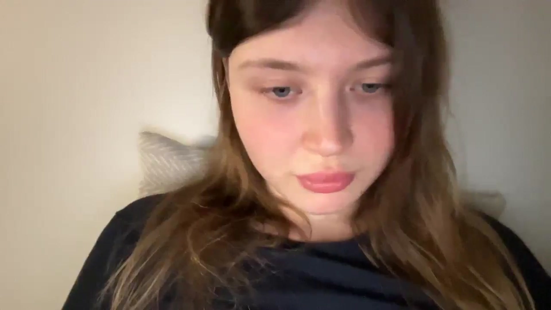 Gallery image thumbnail from BuckwheatLady's myfreecams stream on, 04/17/2026, 18:55 image 4 of 20